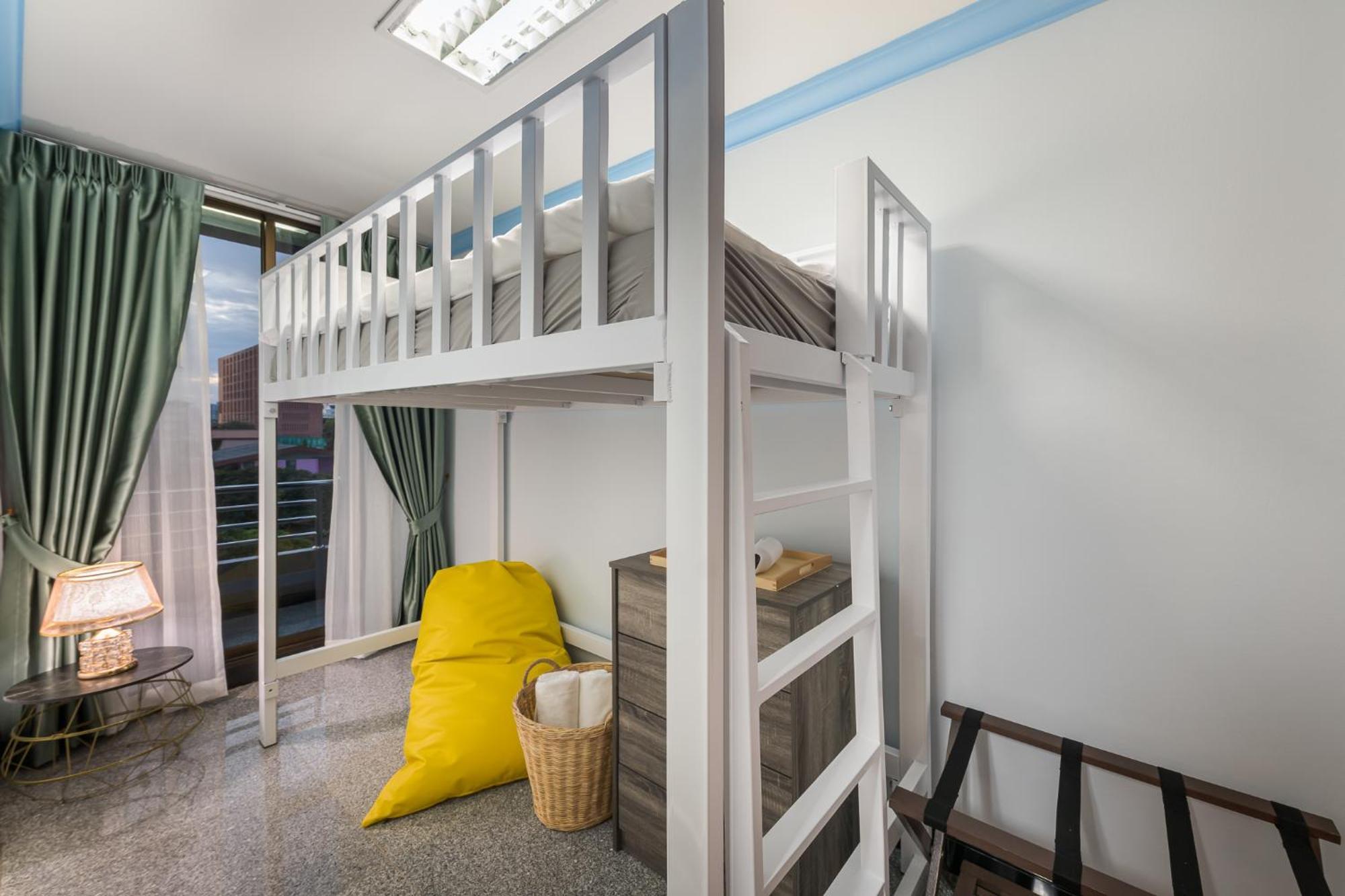 Rooftop Paradise Newly Built 900meters To Chidlombts And Central World Free Airport Pickup *