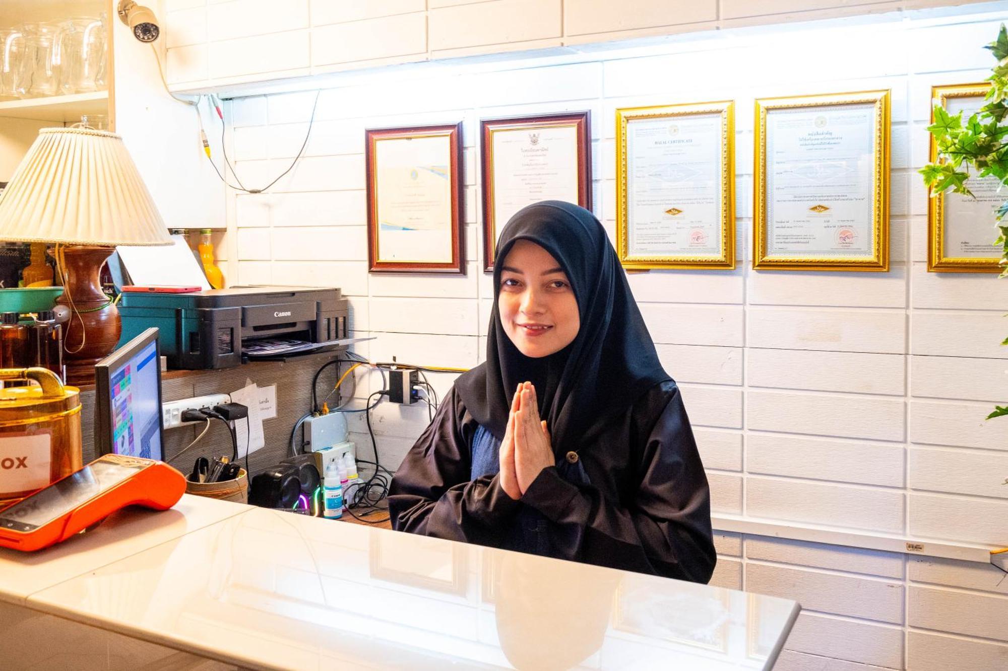 Usman Halal Auberge de jeunesse *