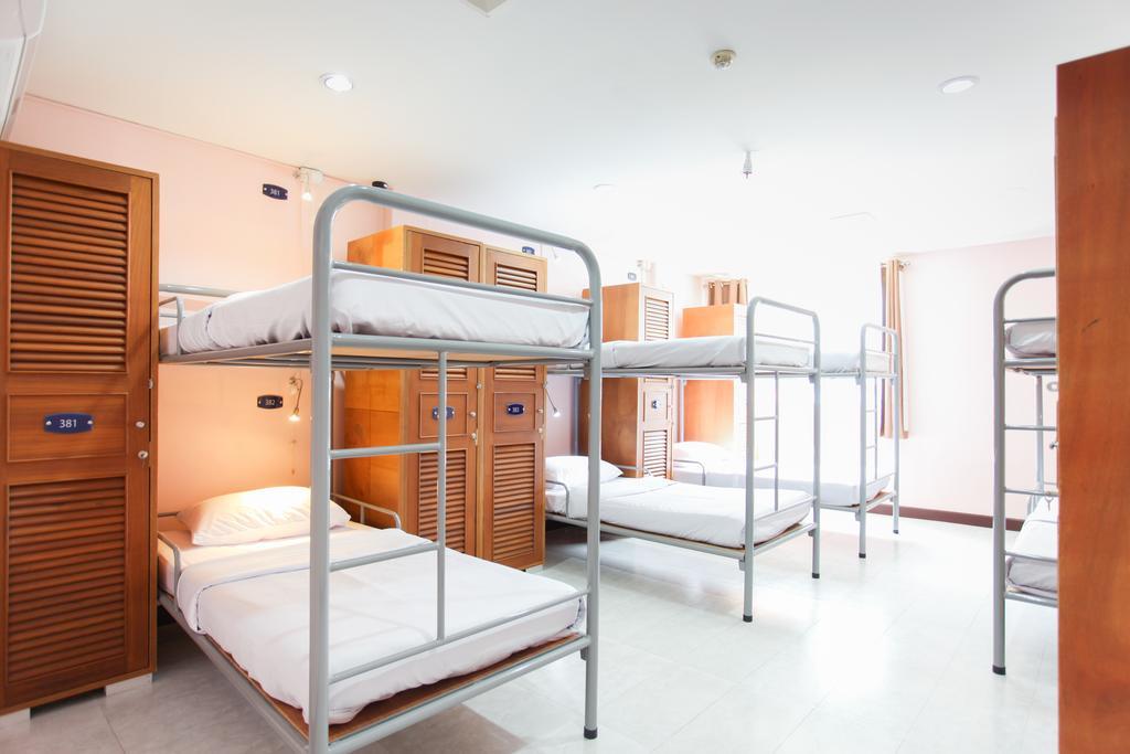 Auberge de jeunesse 8 Sukhumvit Soi 8 *