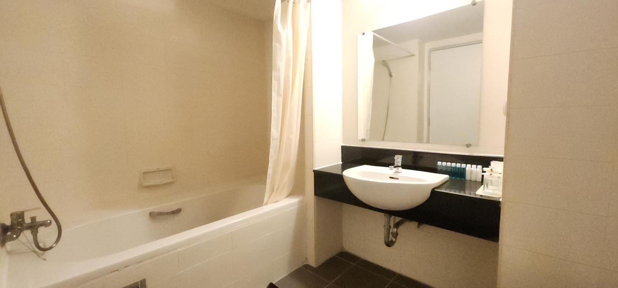 Prom Ratchada Hotell 4*