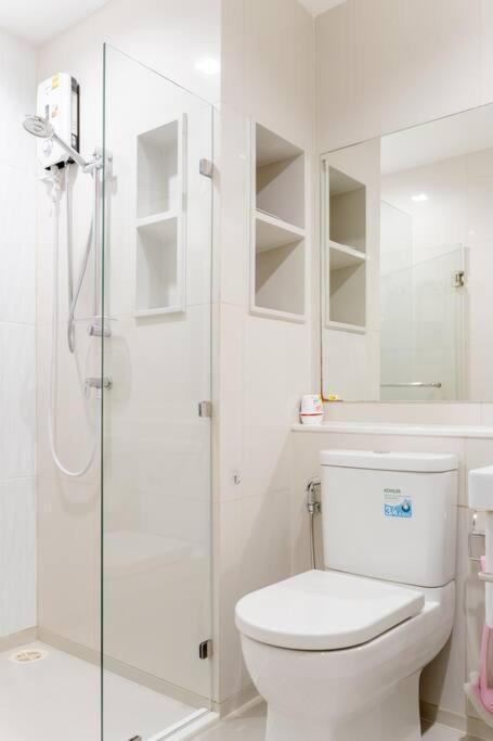 Apartment 1 Bedroom Plus@42th Fl /2-3 Min Walk To Bts Mrt Ladprao *