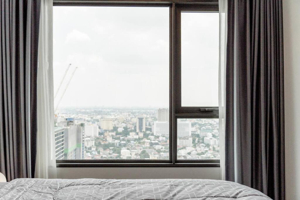 Apartment 1 Bedroom Plus@42th Fl /2-3 Min Walk To Bts Mrt Ladprao Bangkok