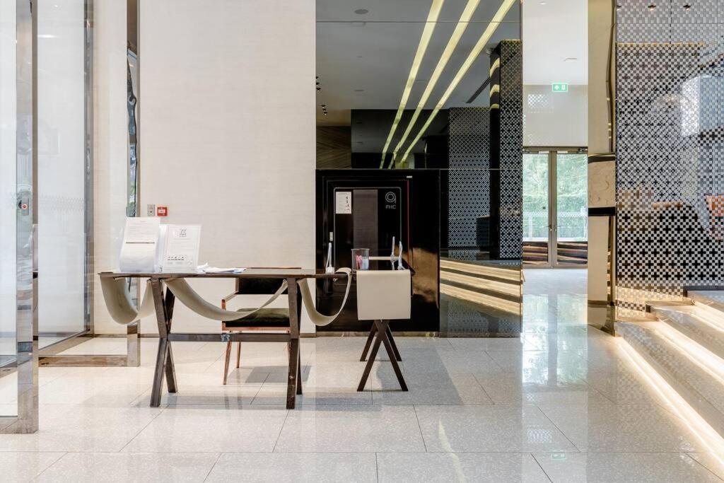 1 Bedroom Plus@42th Fl /2-3 Min Walk To Bts Mrt Ladprao