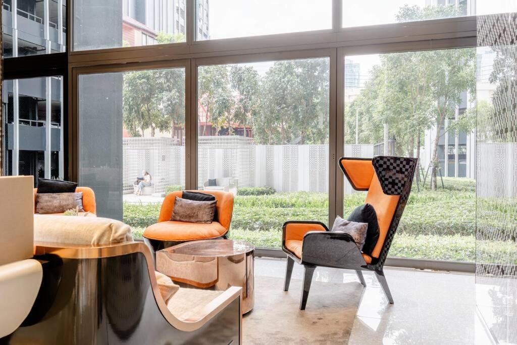 1 Bedroom Plus@42th Fl /2-3 Min Walk To Bts Mrt Ladprao Apartment *