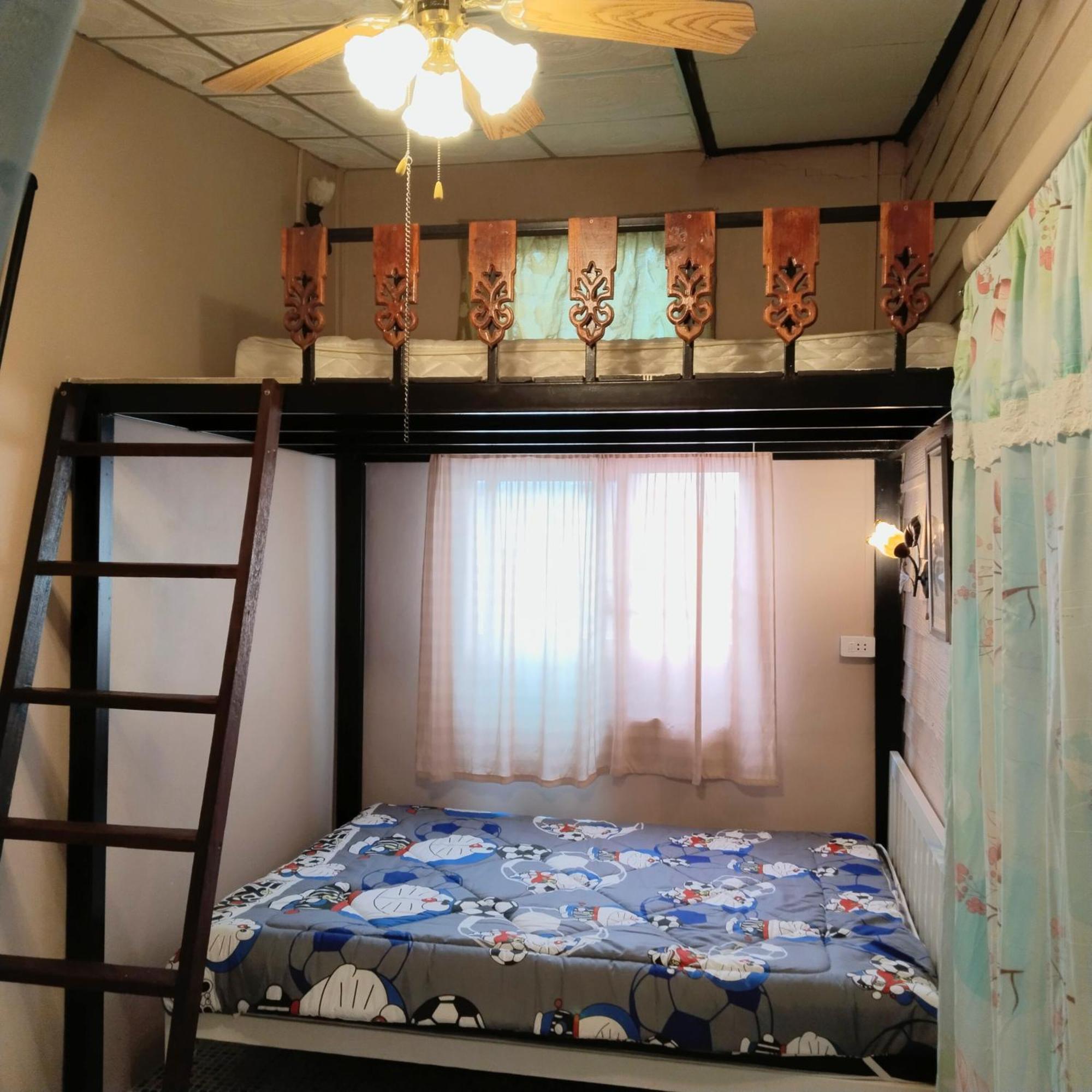 Séjour chez l'habitant Ban Kru Ae Homehostel
