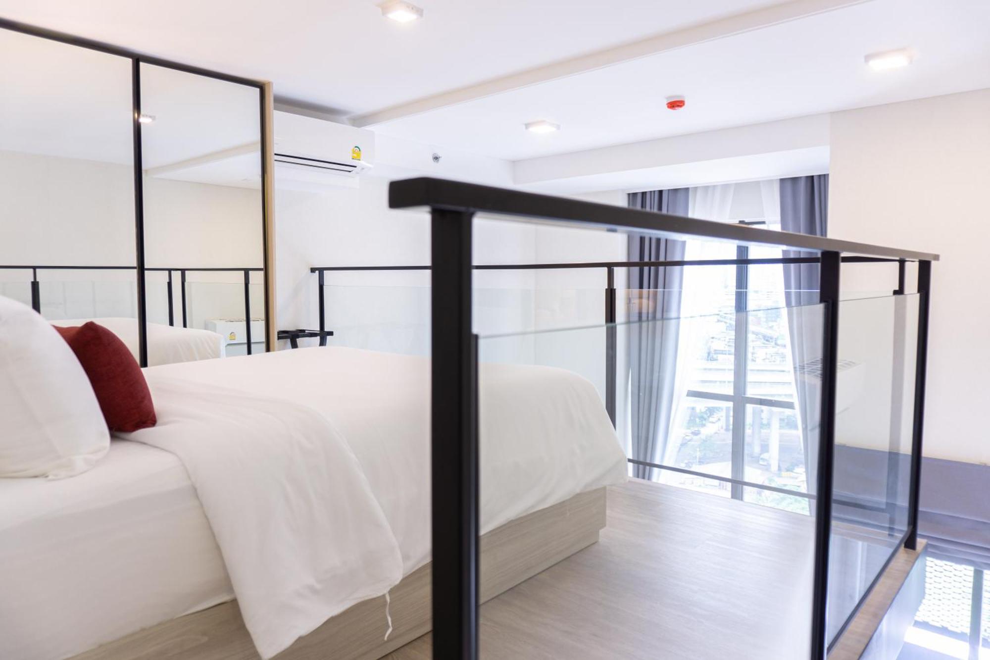 Hotel Ramada Plaza By Wyndham Sukhumvit 48 4*