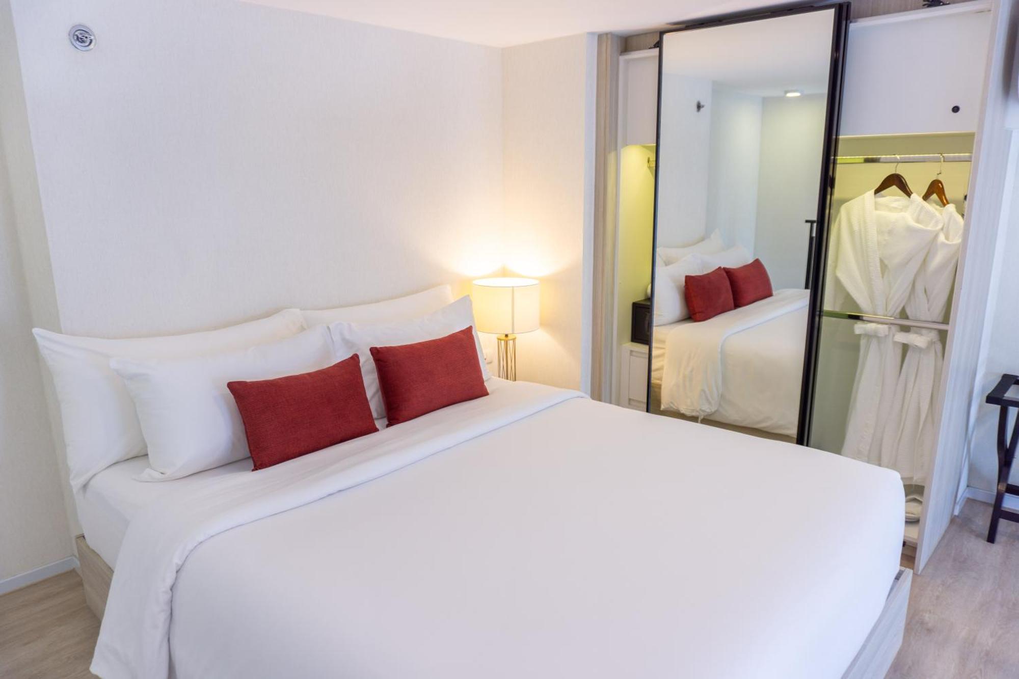 Ramada Plaza By Wyndham Sukhumvit 48 Bangkok