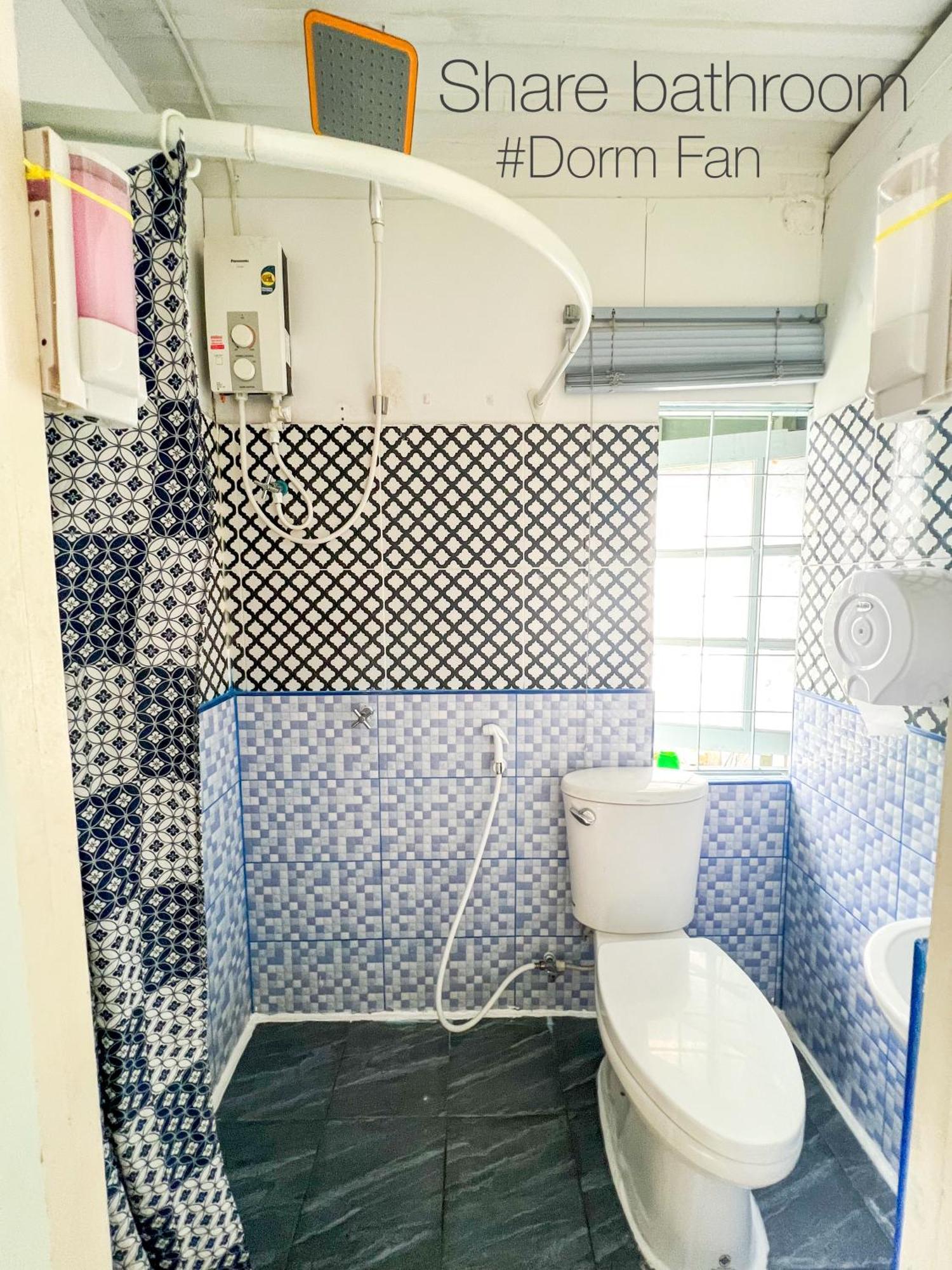 Baan Chanasongkram Asrama Bangkok