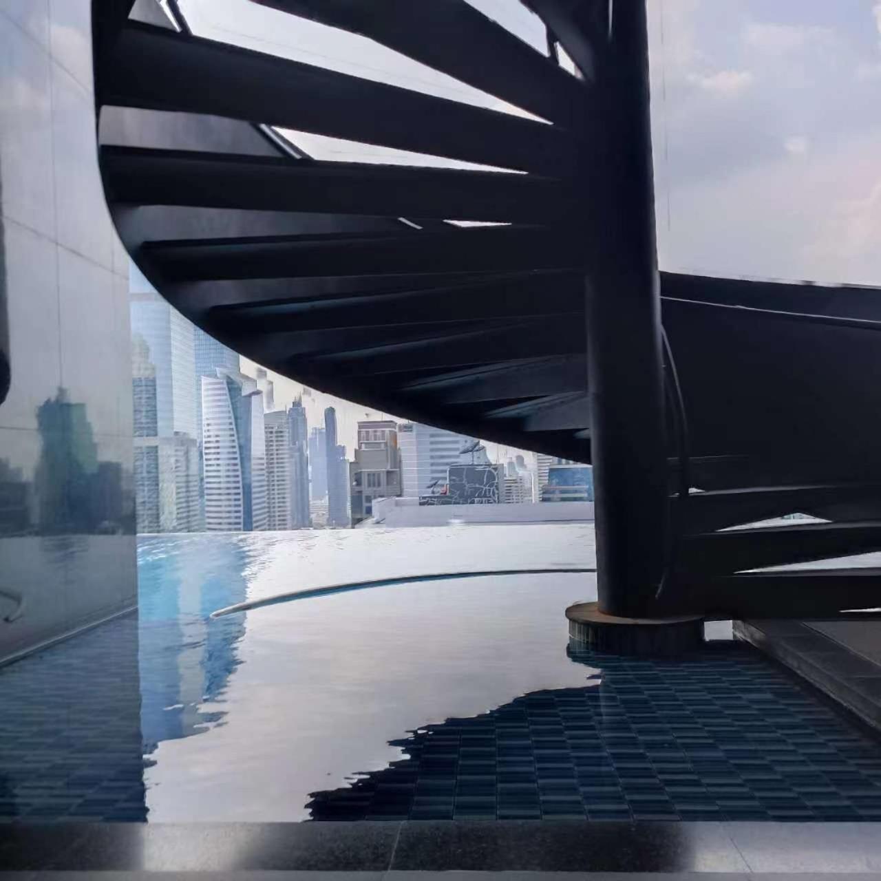 Căn hộ Sathon Luxury High-rise View Kingpower ,iconsiam ,bnh,silom Bangkok
