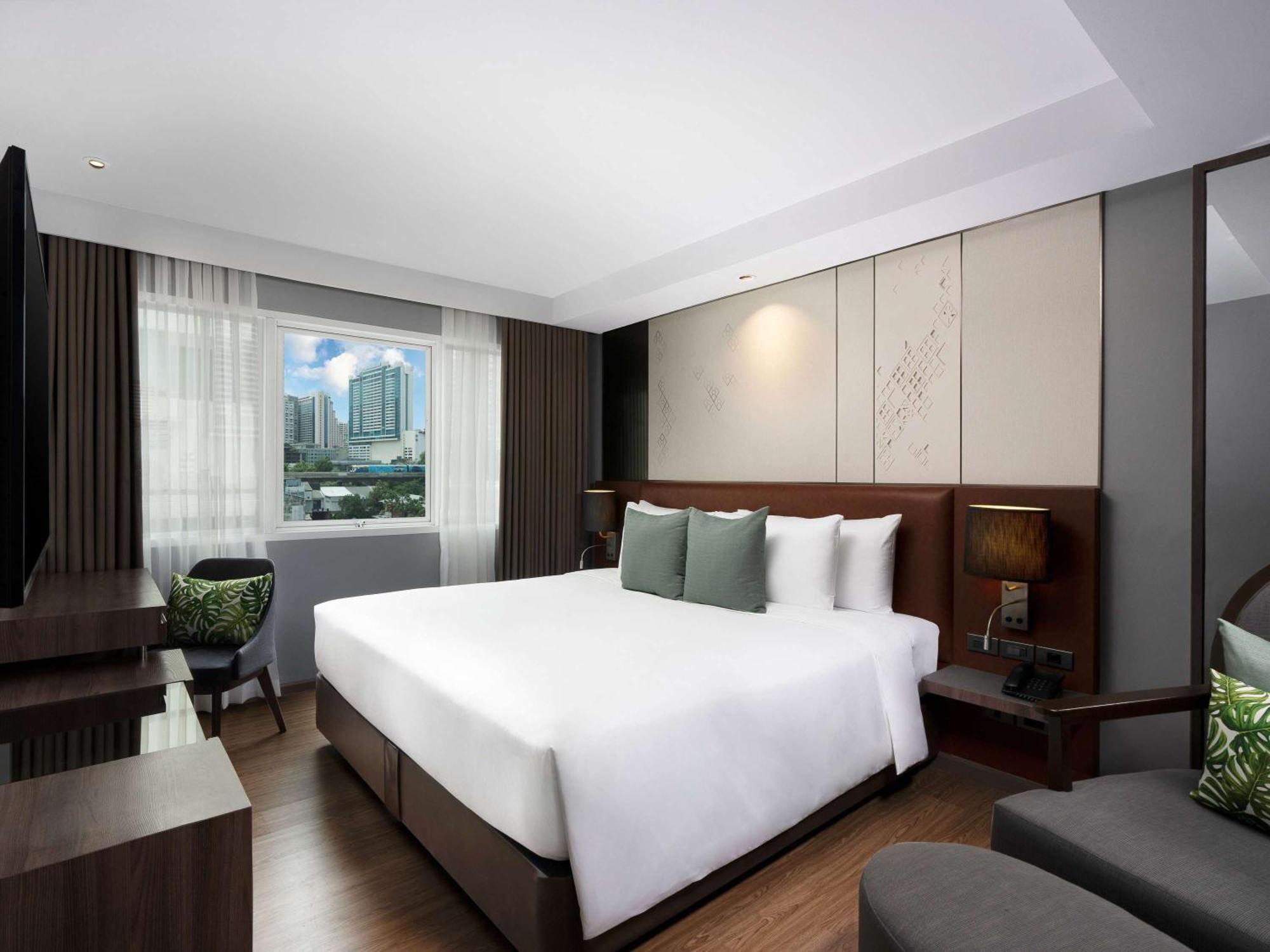Novotel Living Sukhumvit Legacy Hotel Bangkok