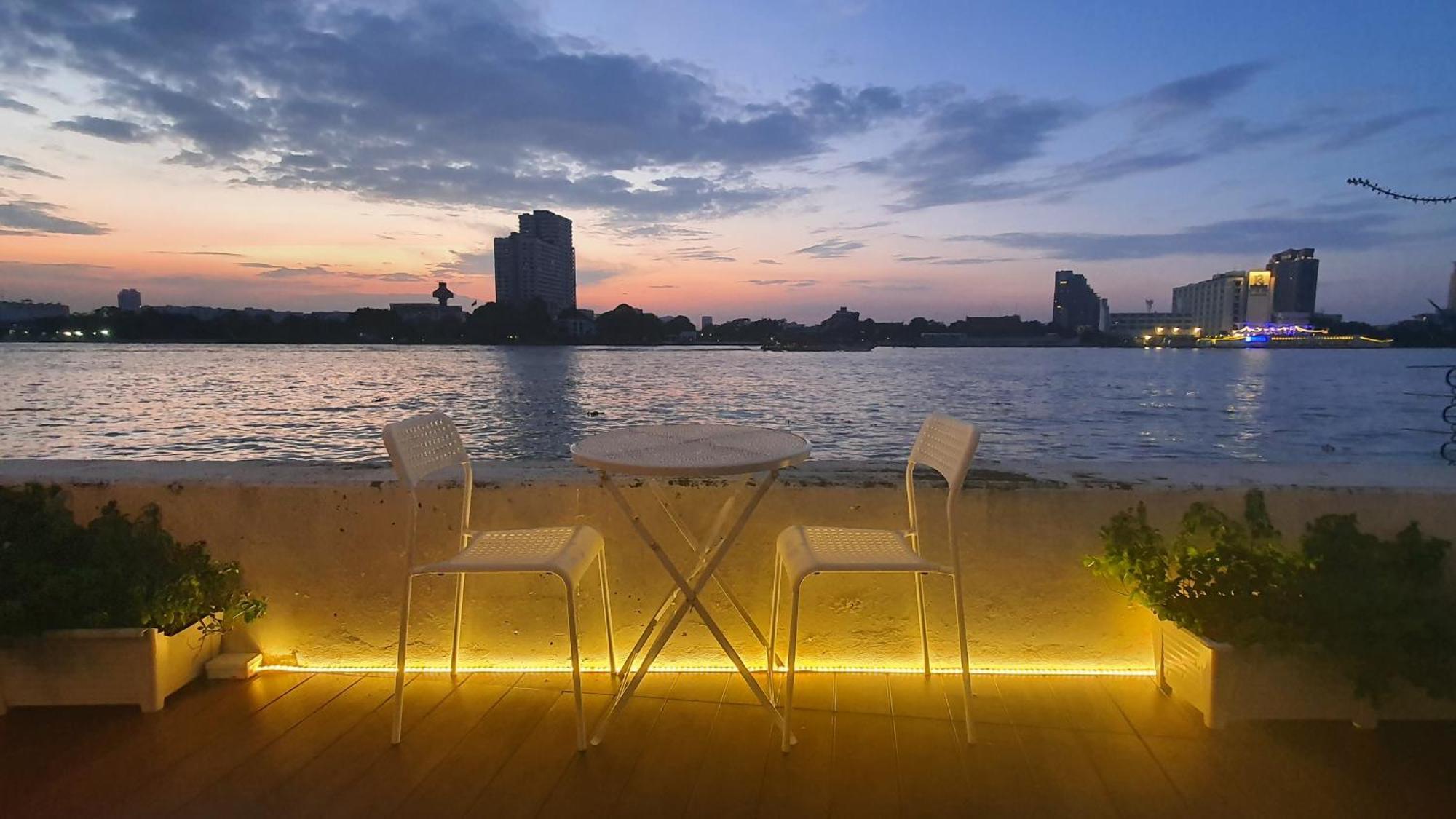 Feriehus Riverfront House/chao Phraya River/baan Rimphraya Bangkok