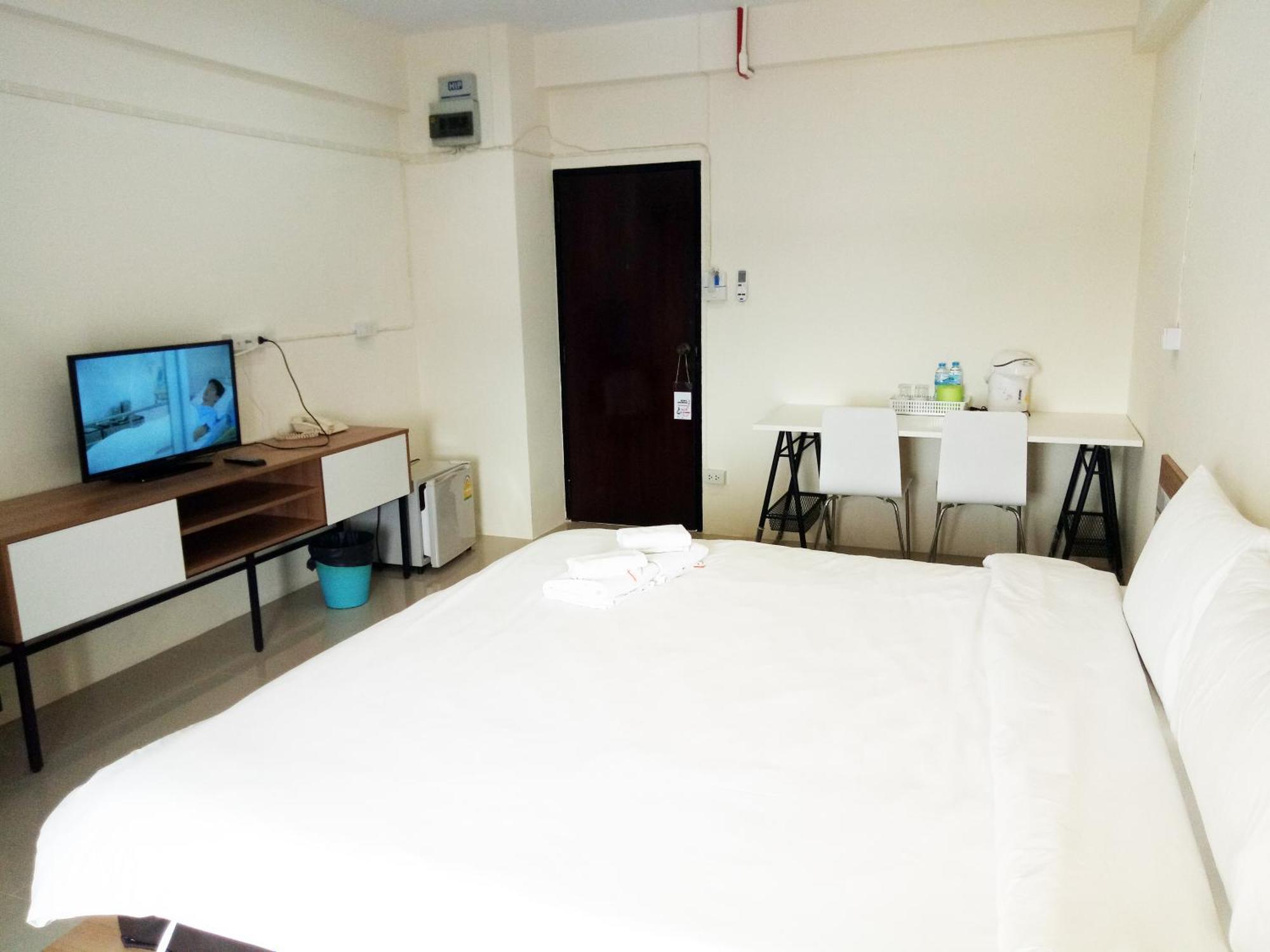 Komol Hotel
