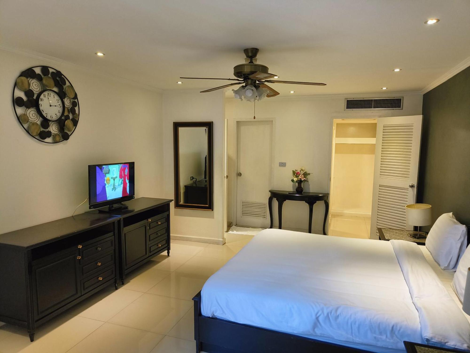 Appartement Omni Tower Cozy By Direct Bangkok