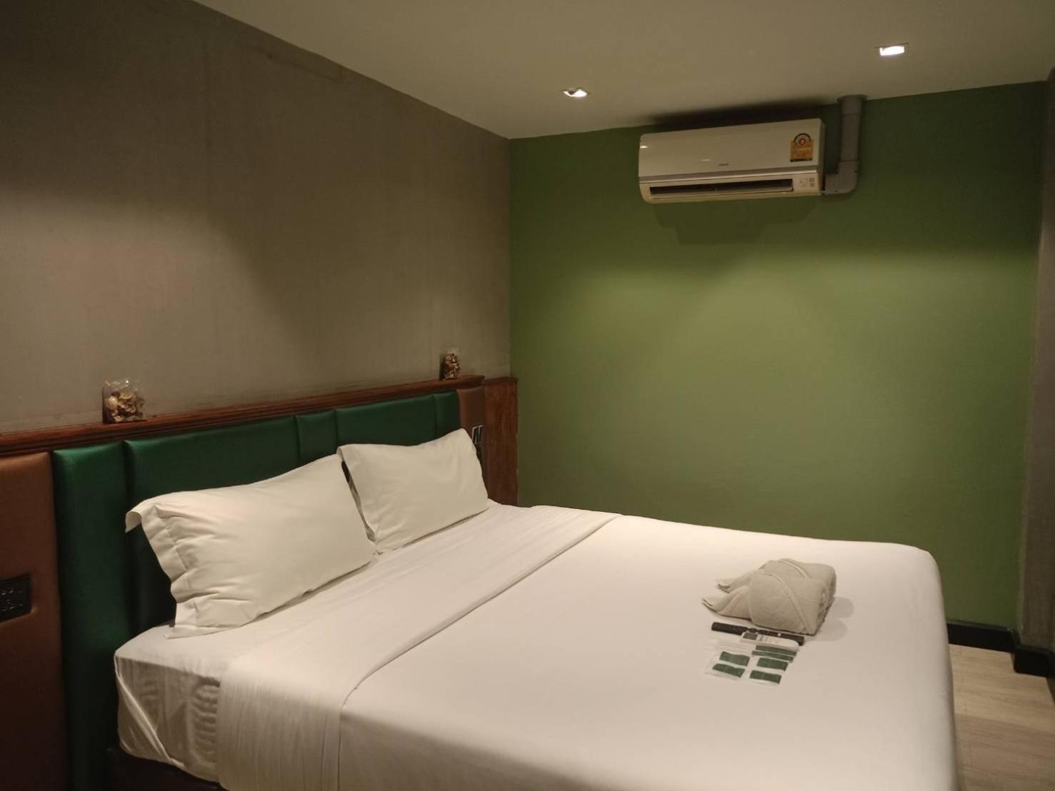 Hotel Homie & Cafe 3*