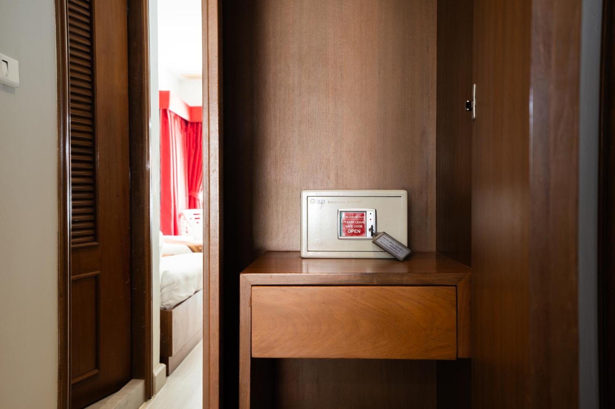 Baan Sukhumvit Soi 18 3*