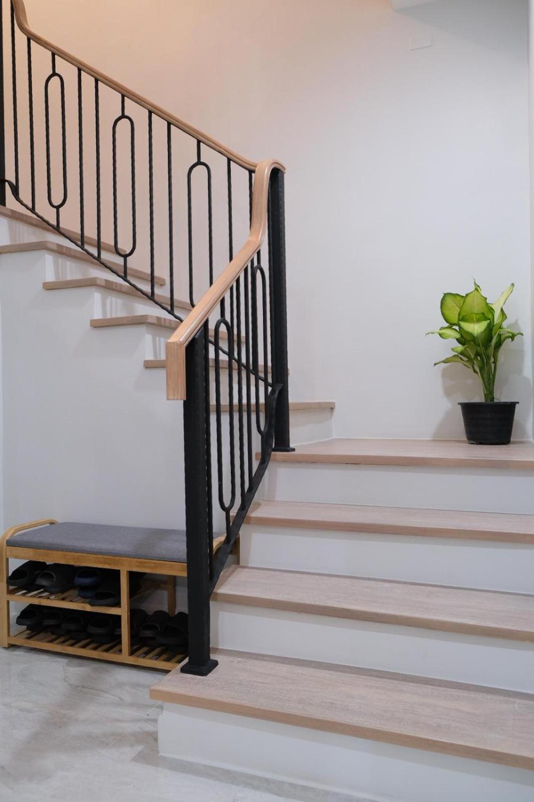 Cheri's Homestay: Townhouse Near Thong Lo Bts * Bangkok