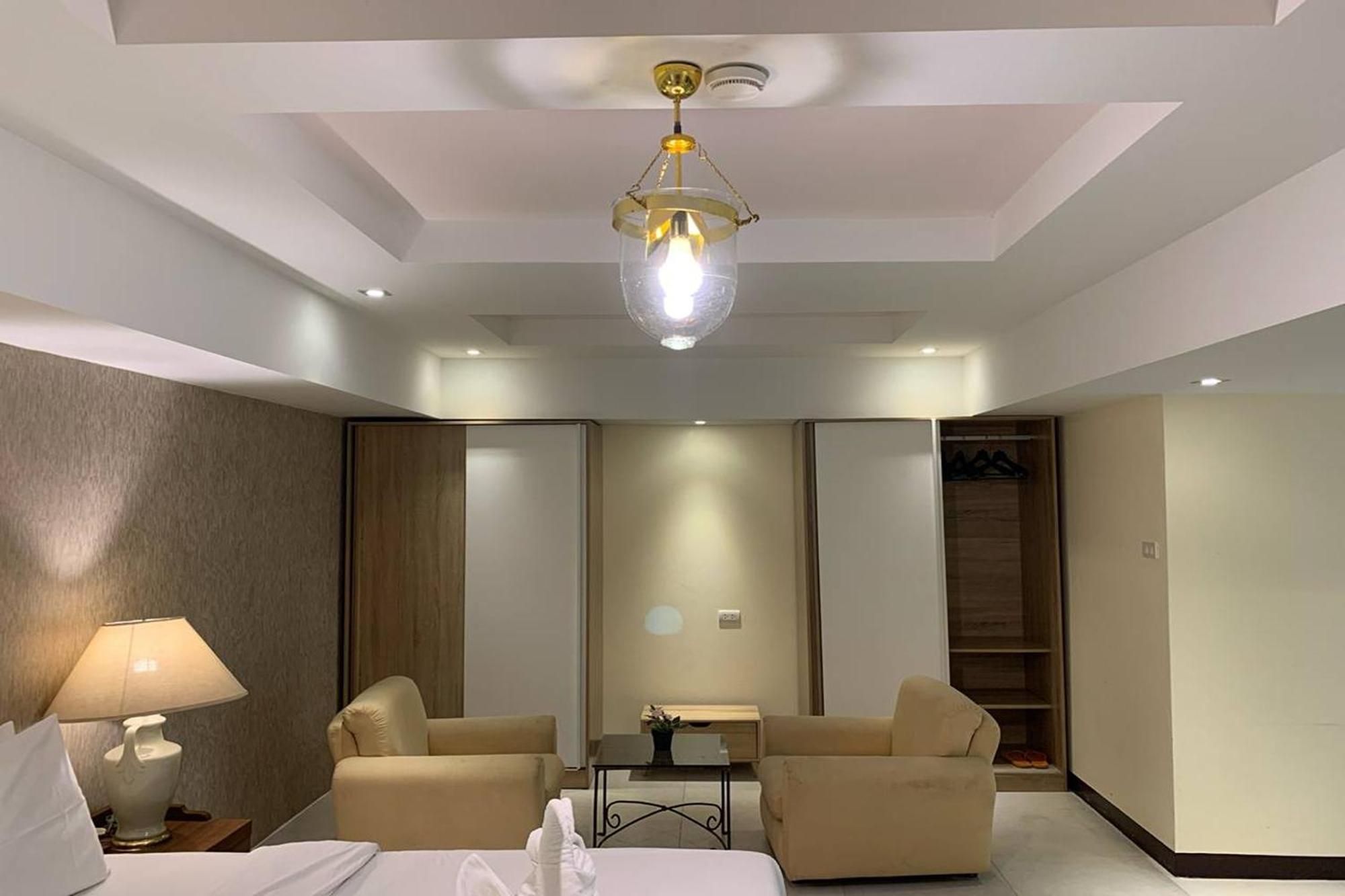 Hostal Kim At Morleng Bangkok