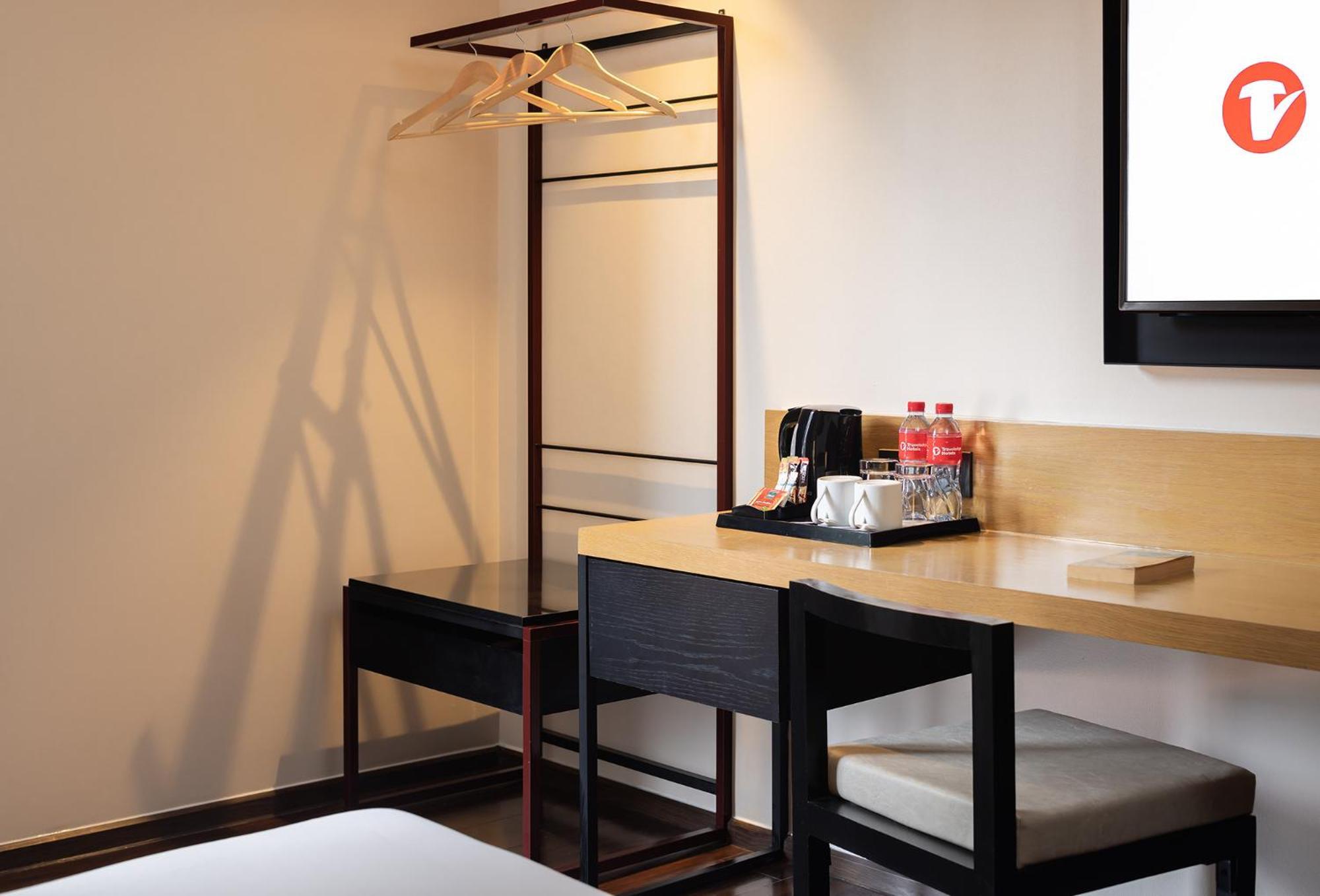 Travelodge Sukhumvit 11 Hotell 4*