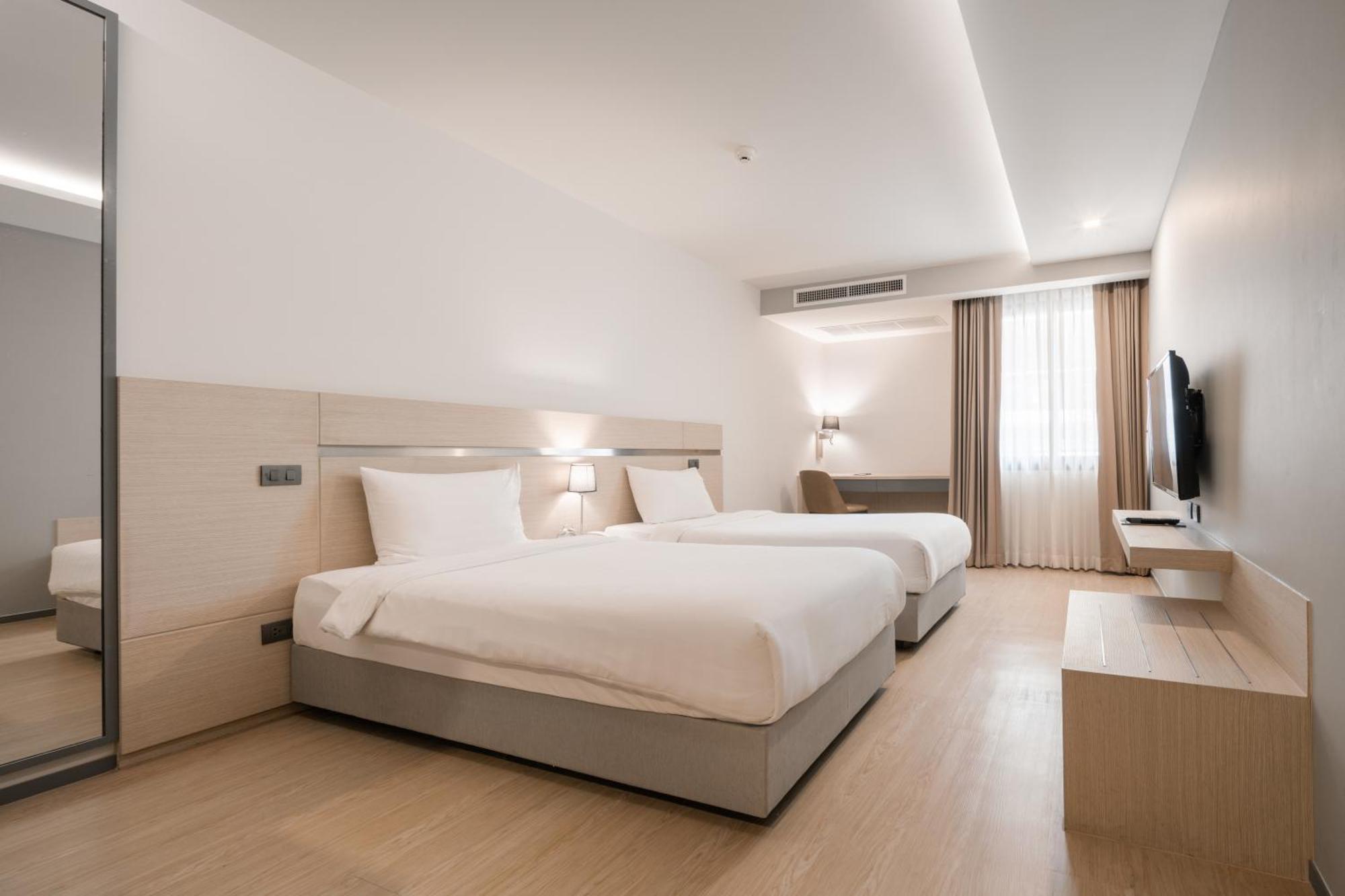 Samyan Serene Khách sạn 3*