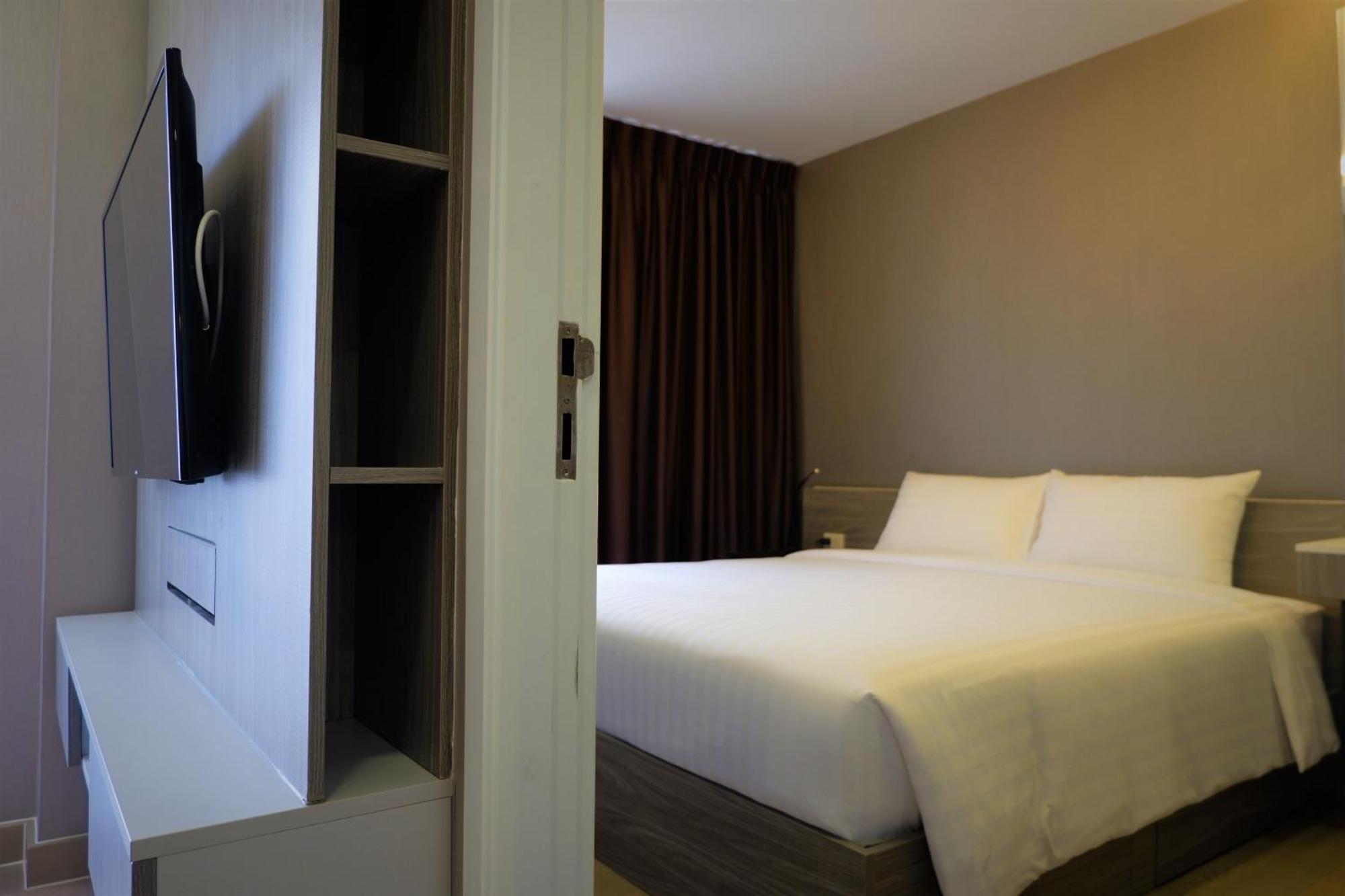 Aparthotel 18 4*