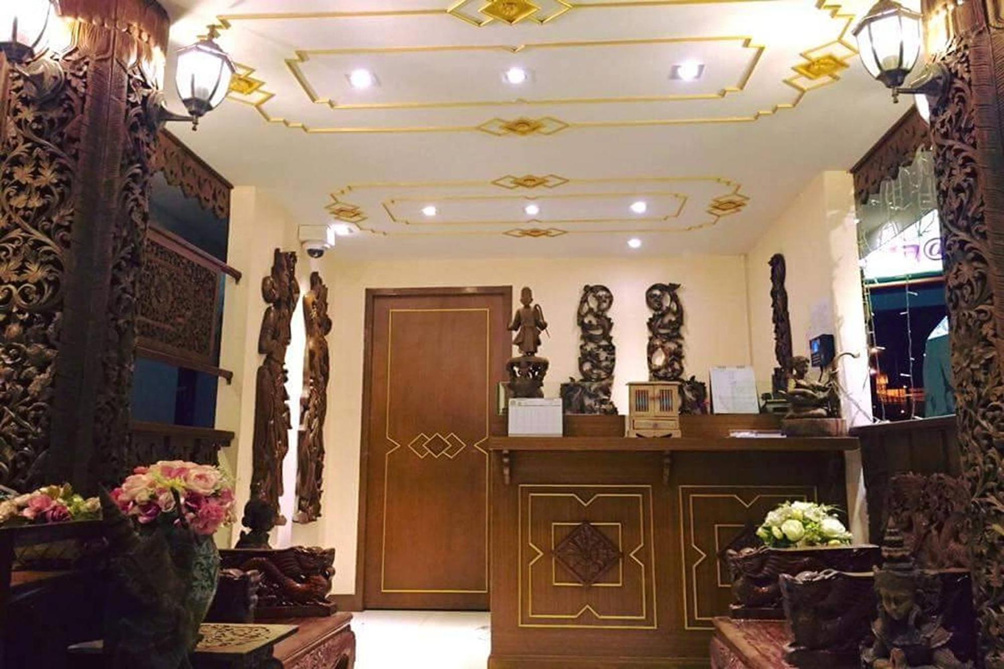 Kim At Morleng Hostal Bangkok