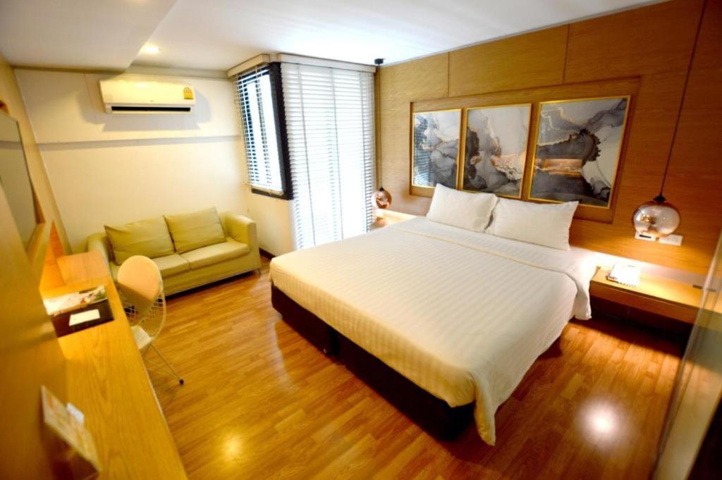 Hotell I Silom 4*
