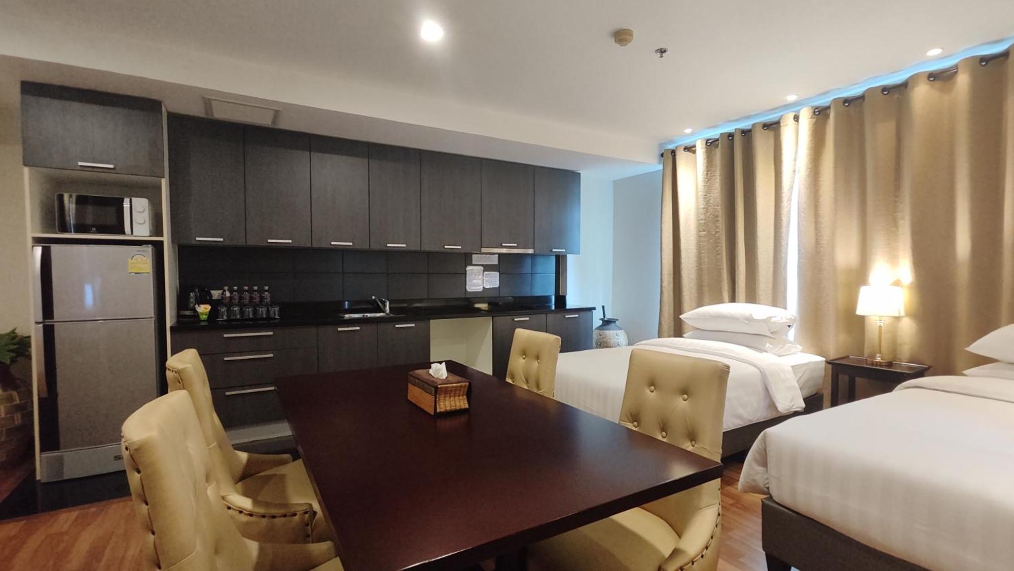 Hotel The Bless And