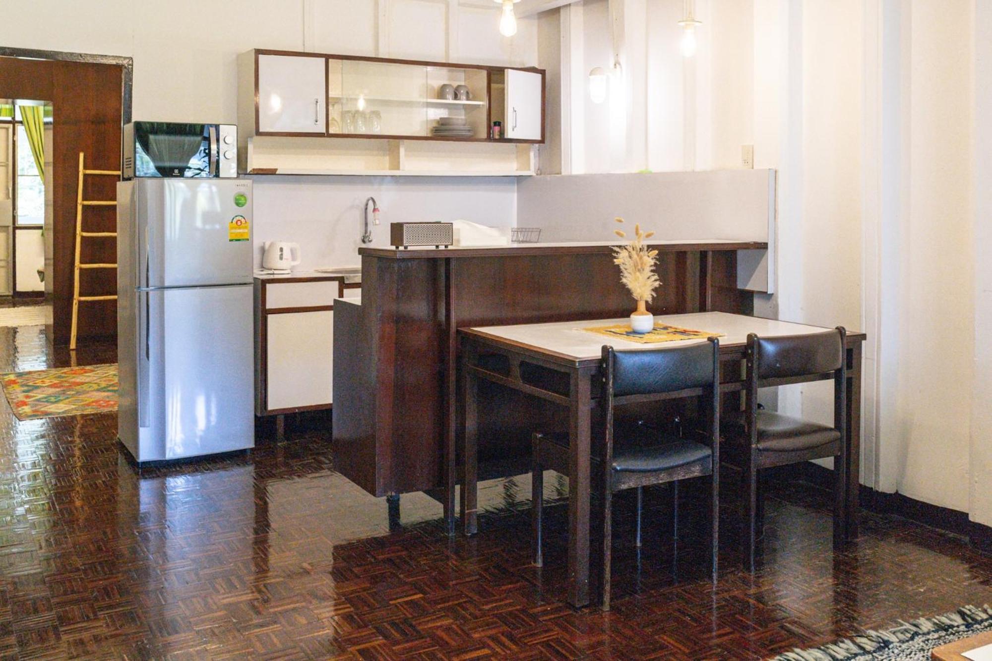 Appartement Spacious Low-rise In *