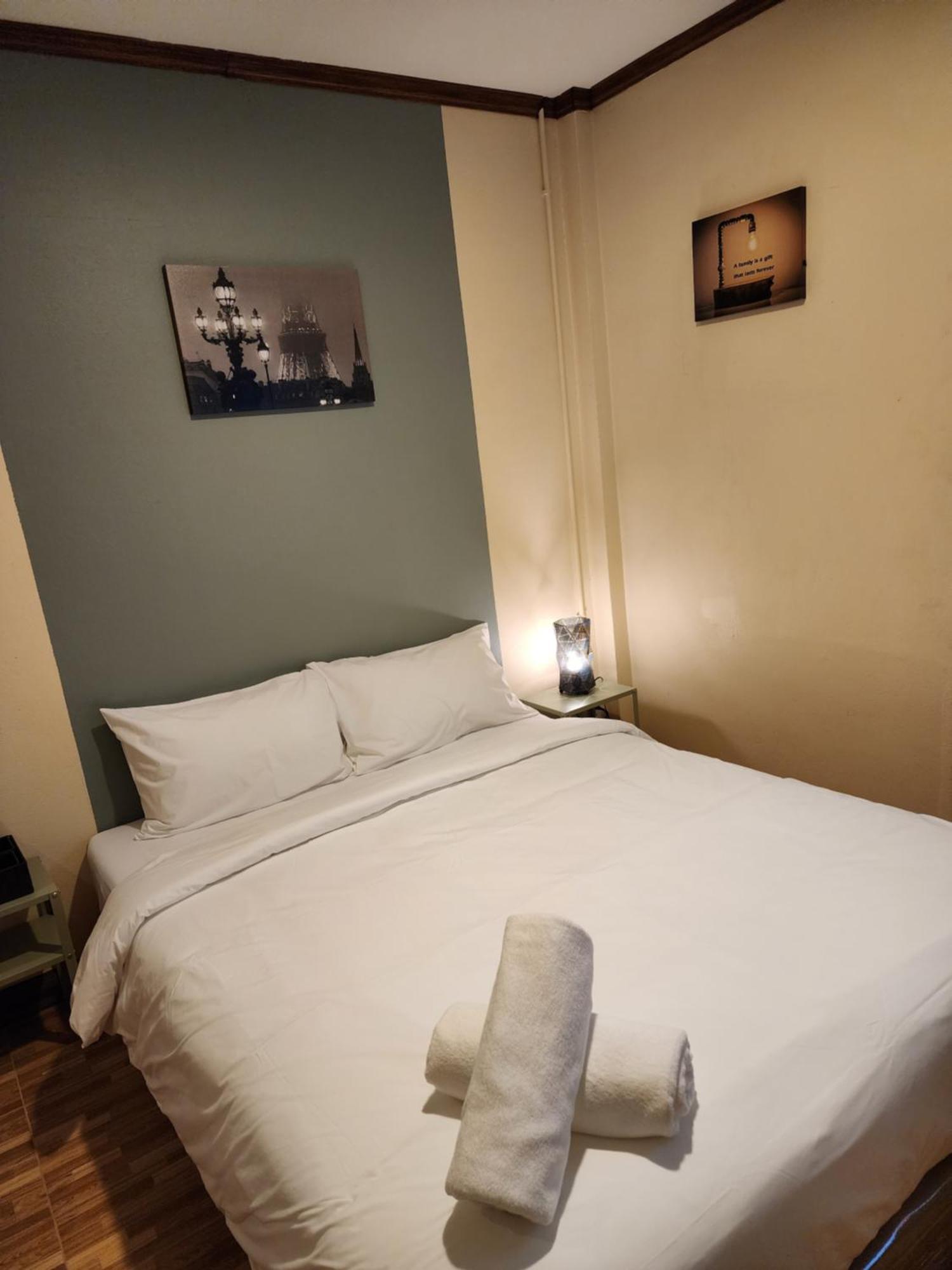 The Travellers House - Pet Friendly Rumah tetamu Bangkok