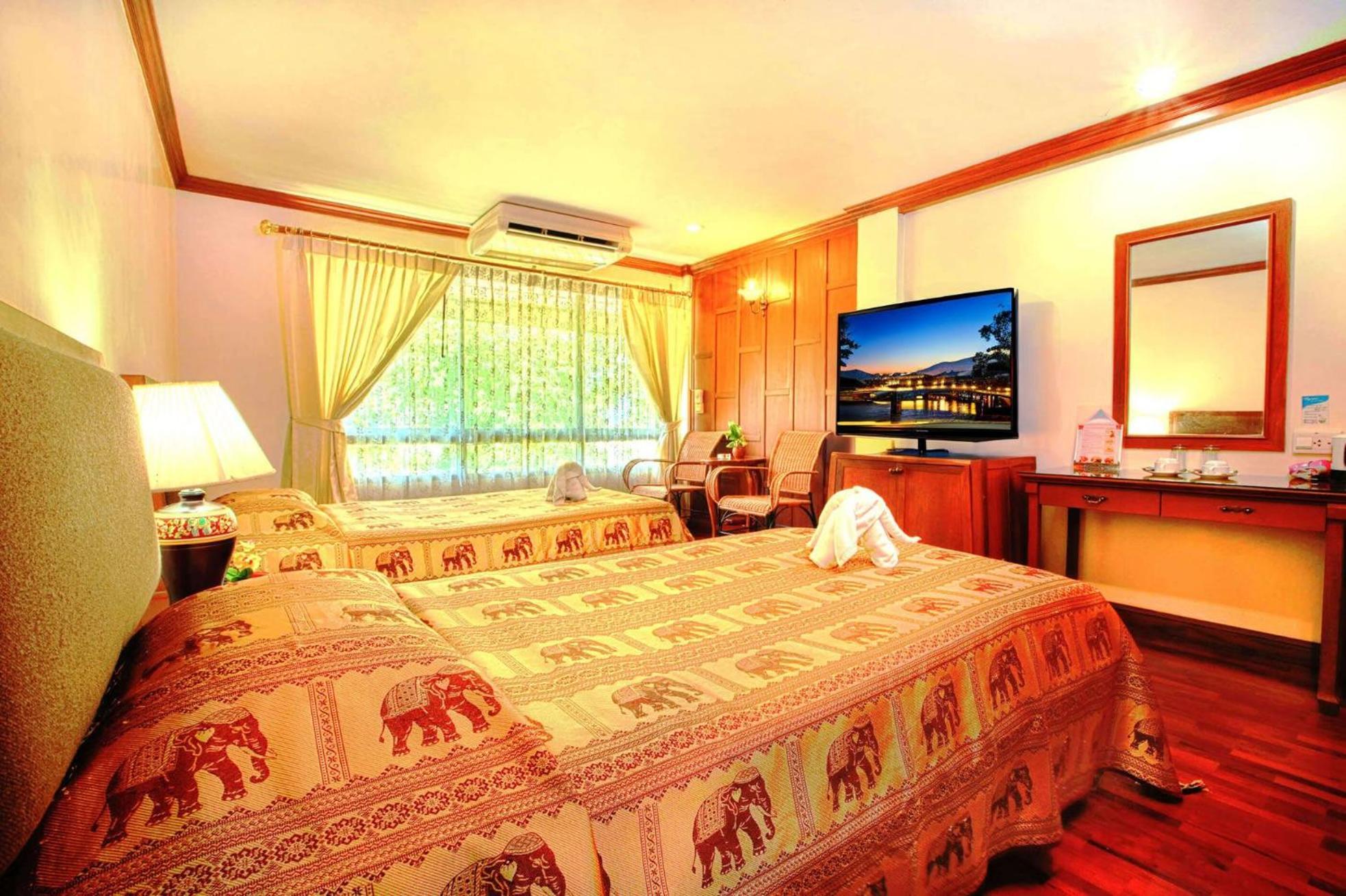 Royal Ivory Sukhumvit Nana Khách sạn Bangkok