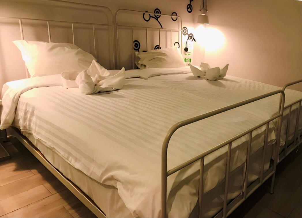 Bedspread (adults Only) Nhà trọ Bangkok