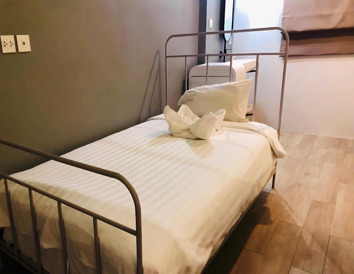 Nhà trọ Bedspread (adults Only) Bangkok