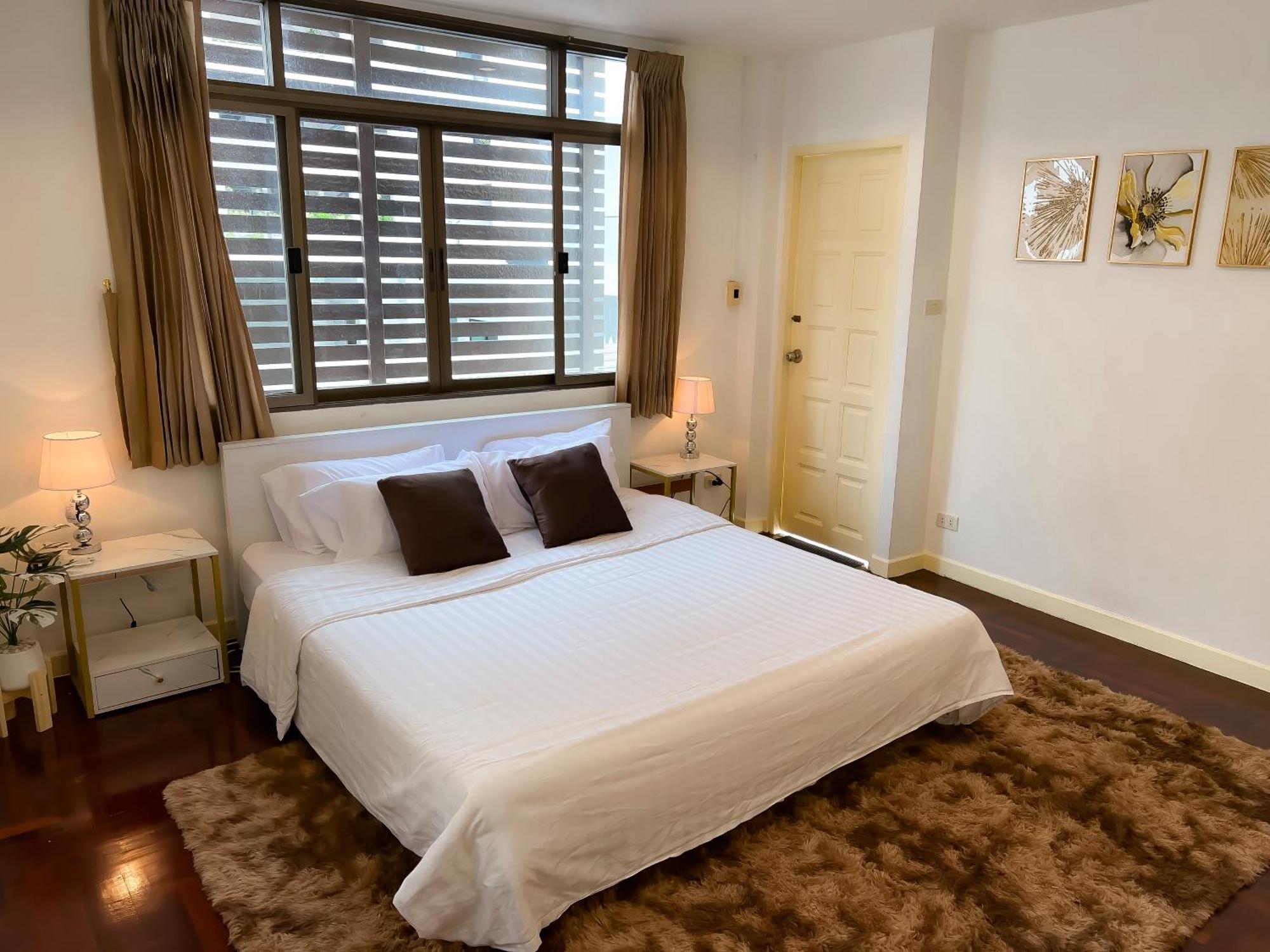 Sukhumvit 31 Sweet 7 Beds - Up To 12 Guests Feriehus