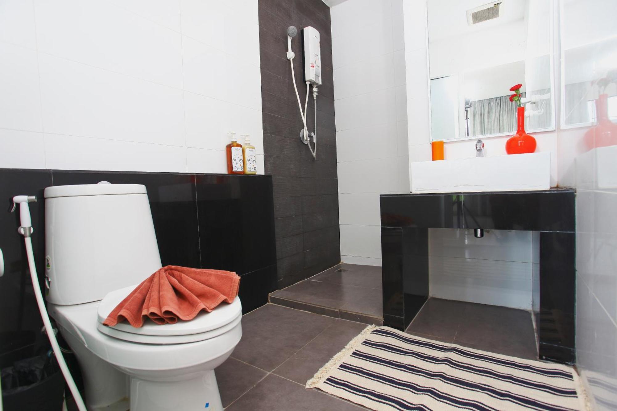 Hotell Leenova Bangkok