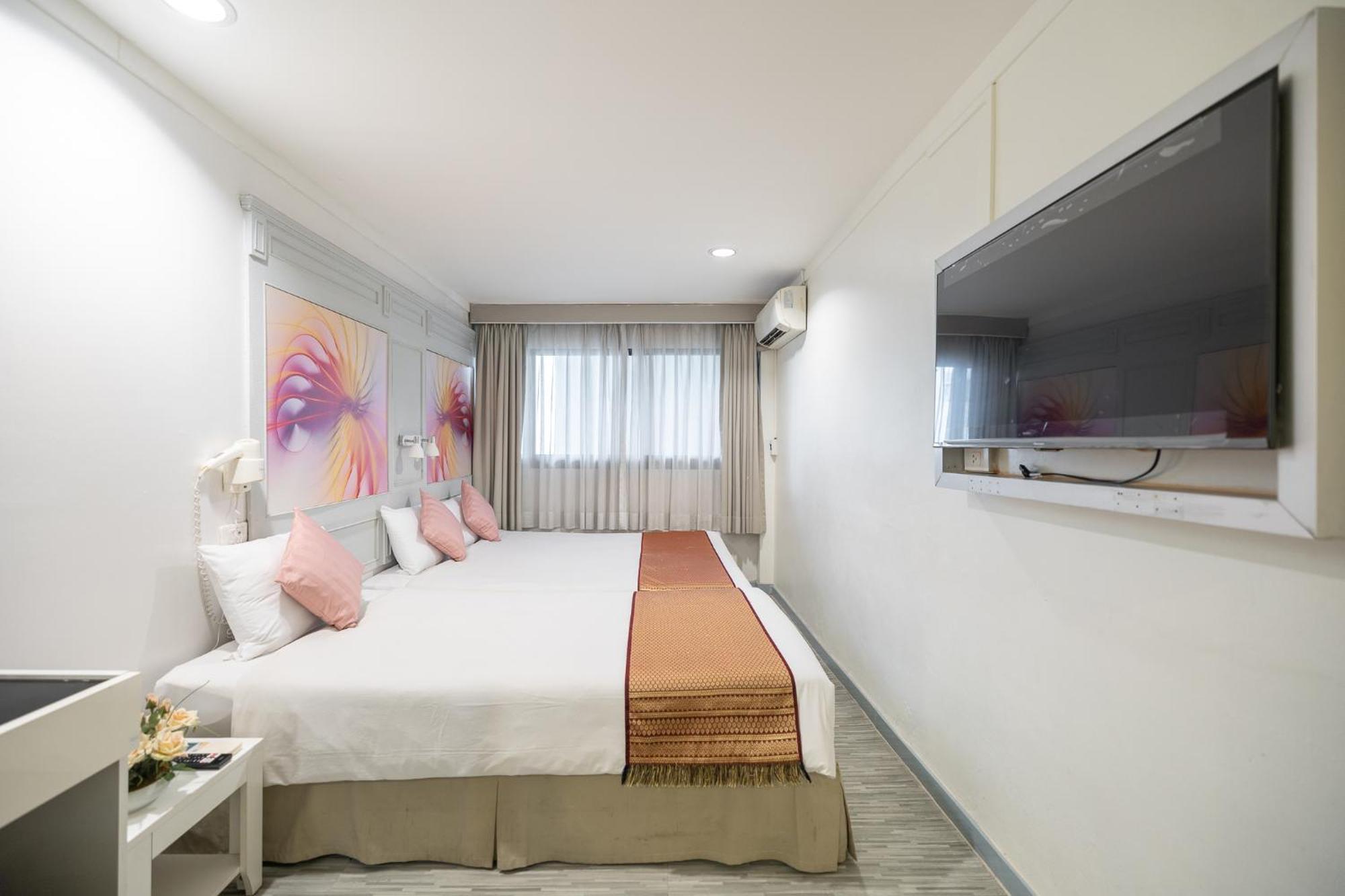 Pratunam Hotell 3*