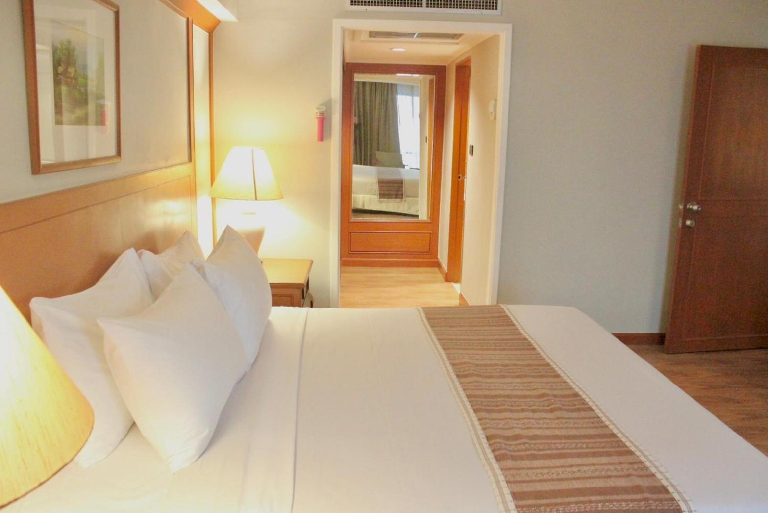 Khách sạn Palace 5*