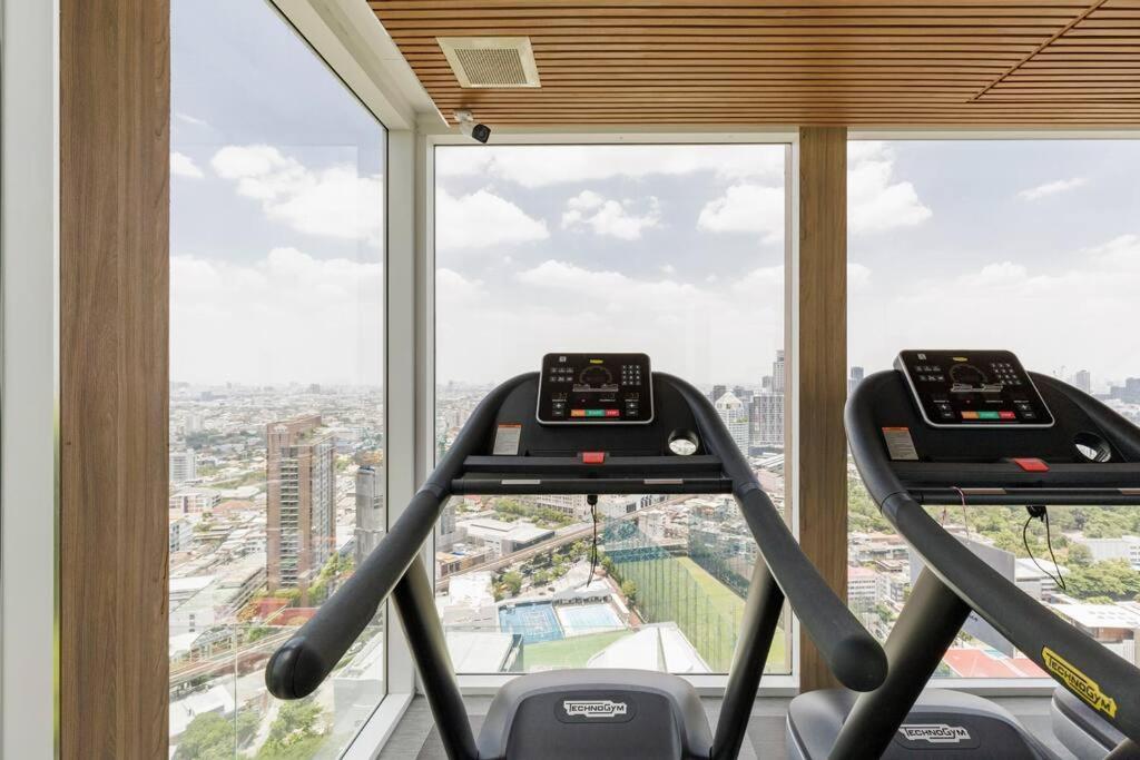 Appartement 2 Bedrooms, 300 Metres Bts Ekkamai,sukhumvit *