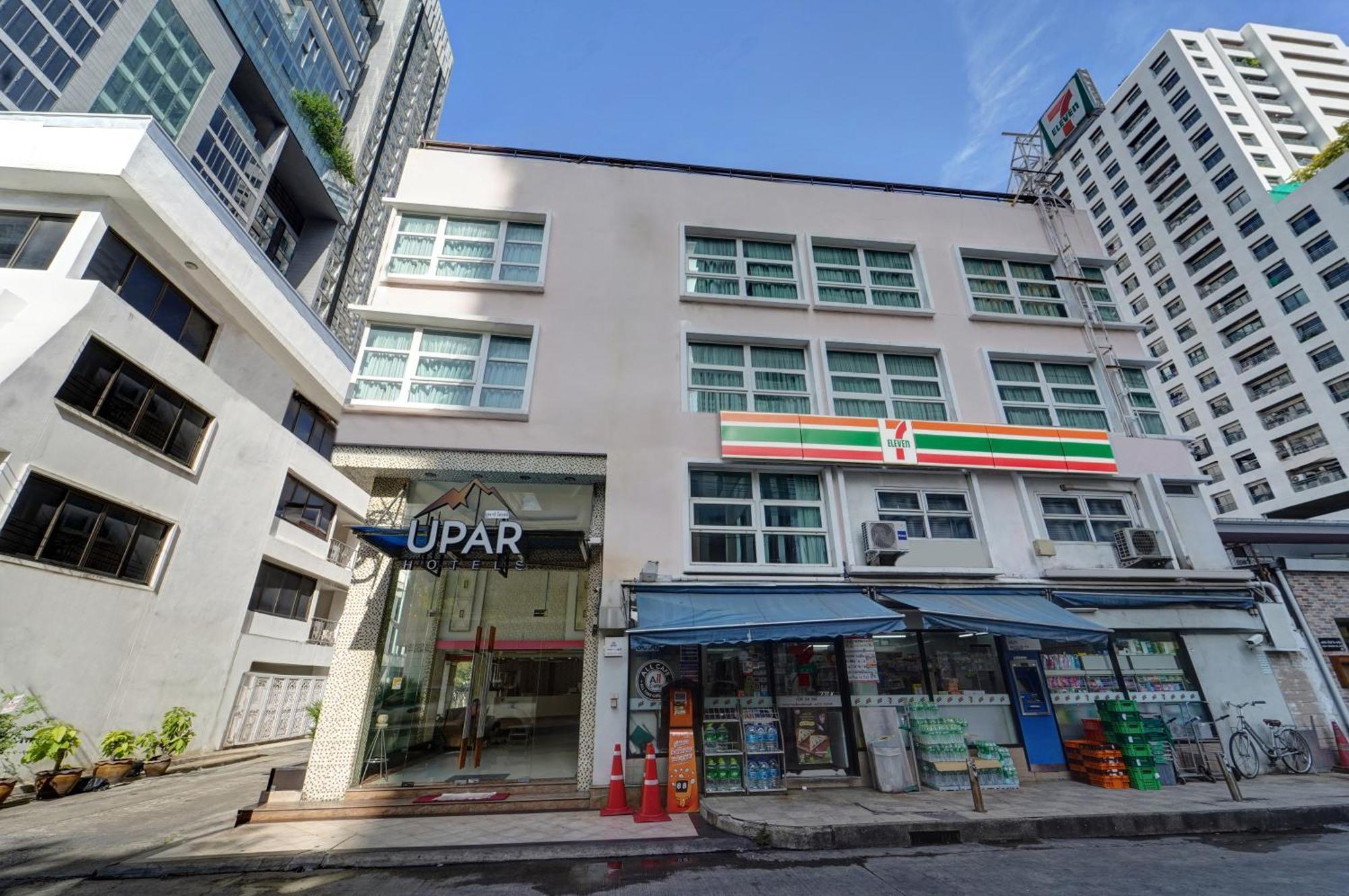 Upar Sukhumvit 11 Nana 3*