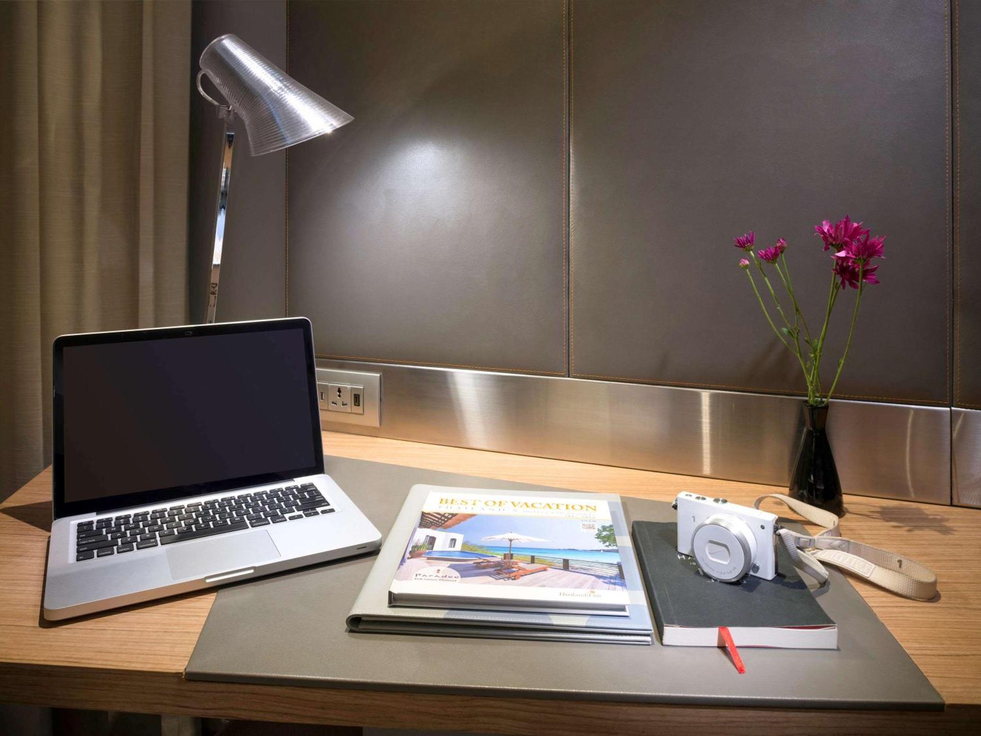Novotel Sukhumvit 4 4*