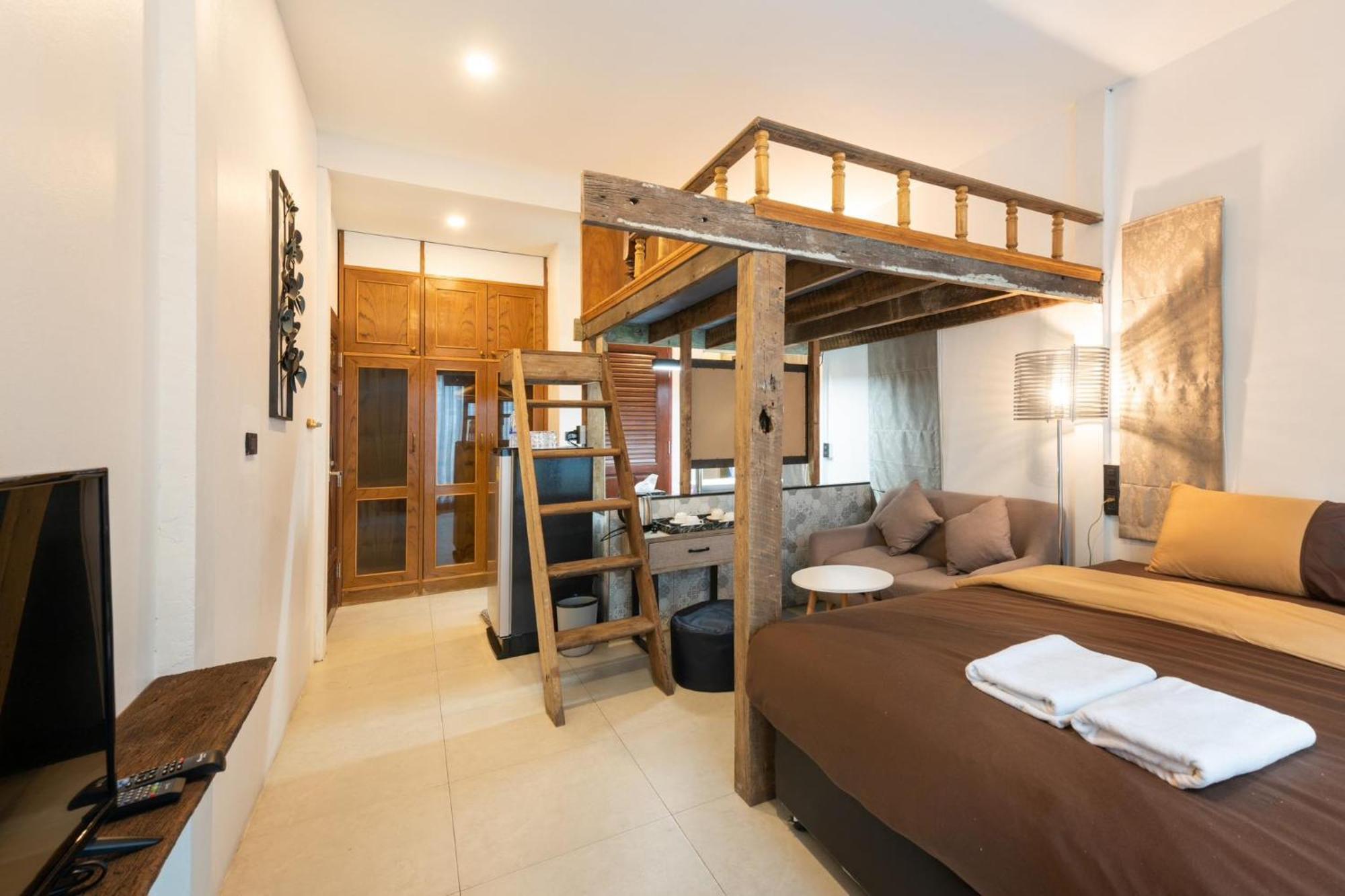 Tepbunthom Hostel Bangkok