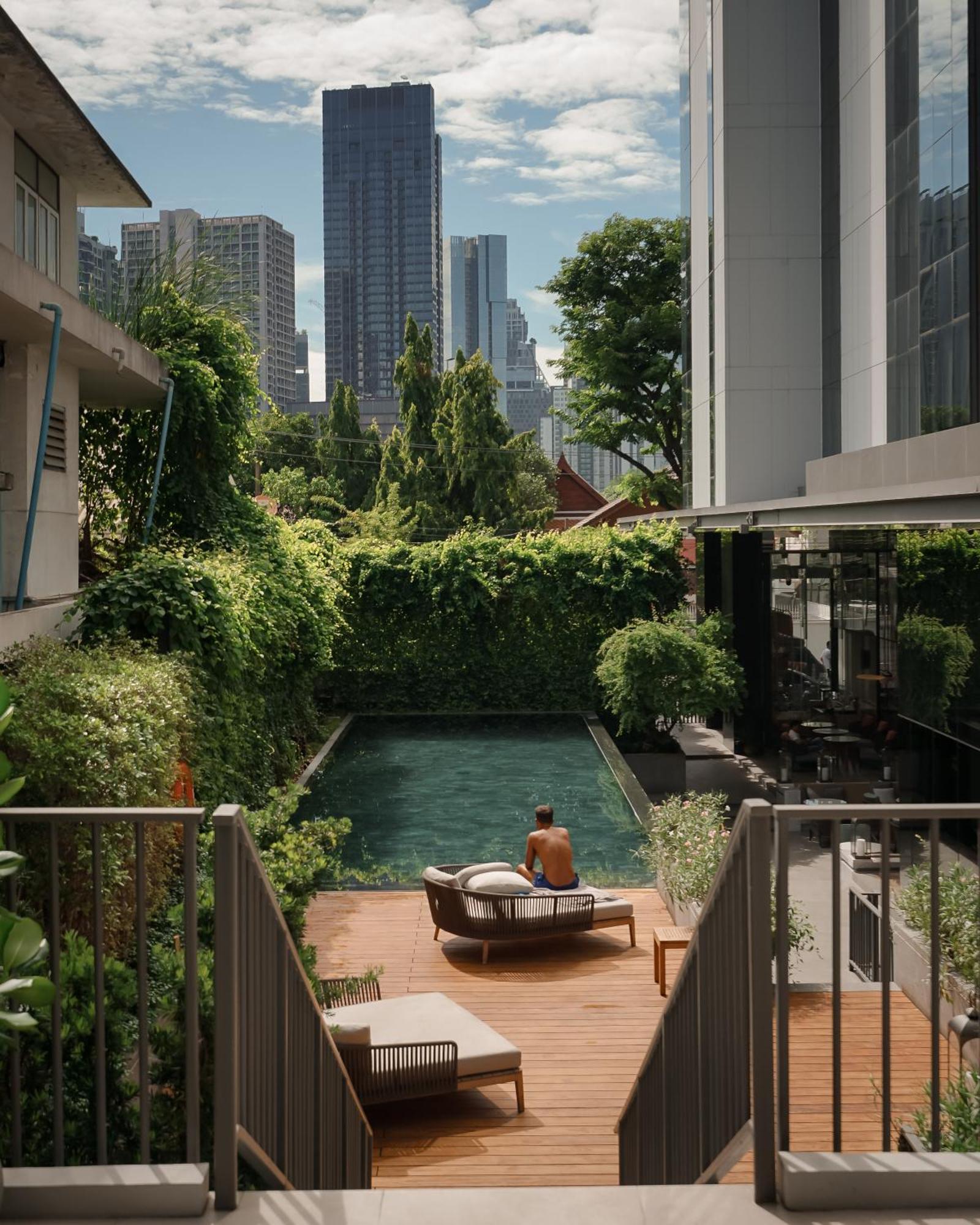 Novotel Sukhumvit 34 Hotel