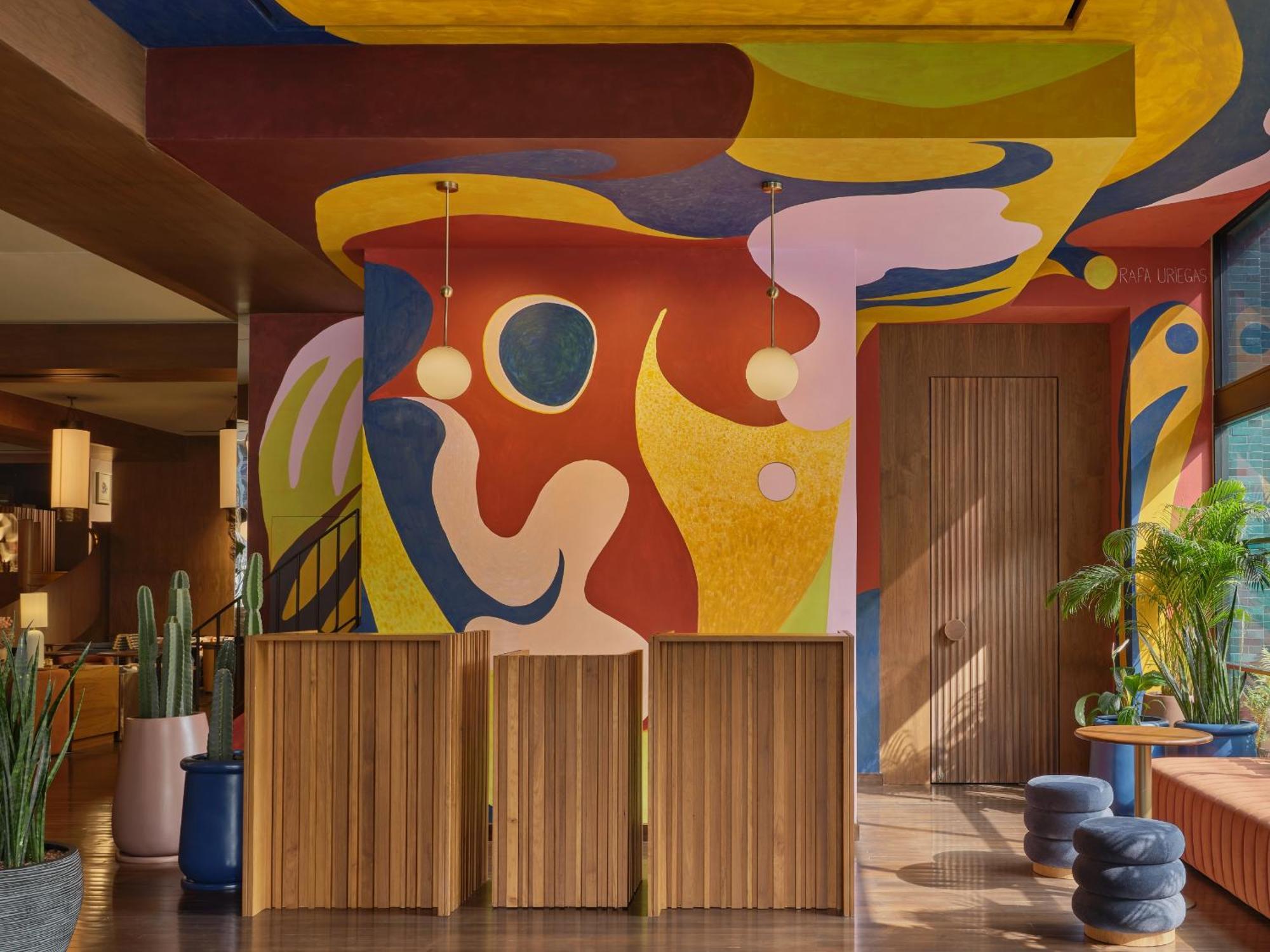 Public House - Sukhumvit 31 Khách sạn 5*