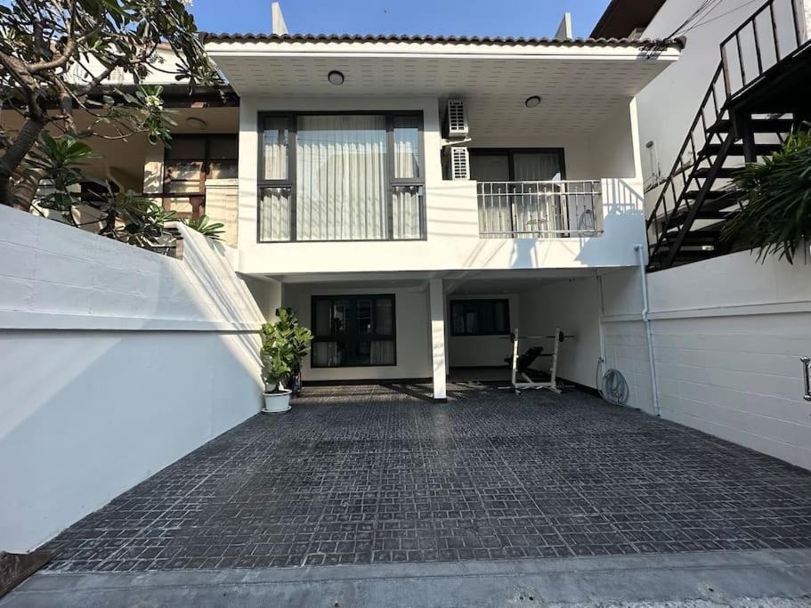 Private Cozy House @chatcuchak Feriehus Bangkok