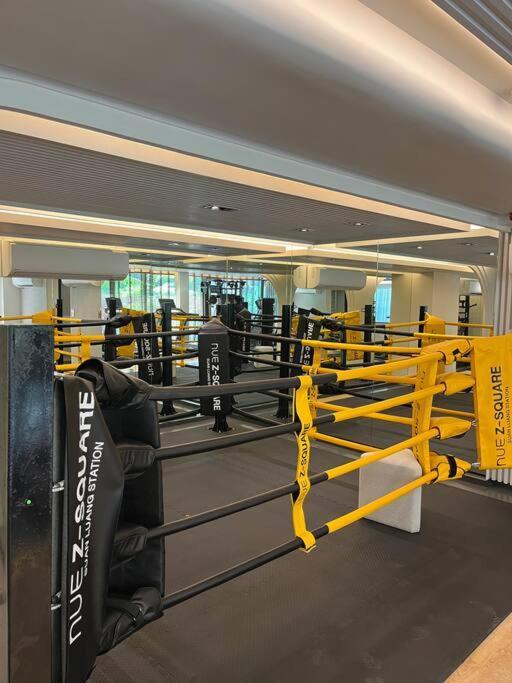 Nue Z-square Suan Luang Station - Near Train Night Market, Airport, Seacon Square Apartment