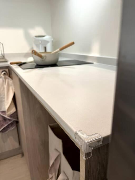Apartment Nue Z-square Suan Luang Station - Near Train Night Market, Airport, Seacon Square *