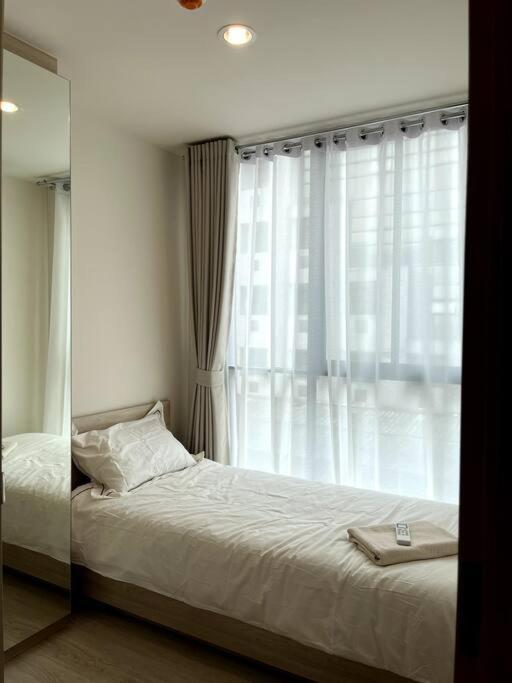Apartment Nue Z-square Suan Luang Station - Near Train Night Market, Airport, Seacon Square *