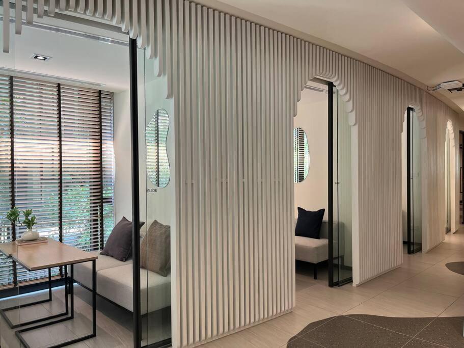 Apartment Nue Z-square Suan Luang Station - Near Train Night Market, Airport, Seacon Square
