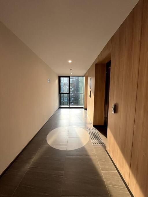 Apartment Nue Z-square Suan Luang Station - Near Train Night Market, Airport, Seacon Square