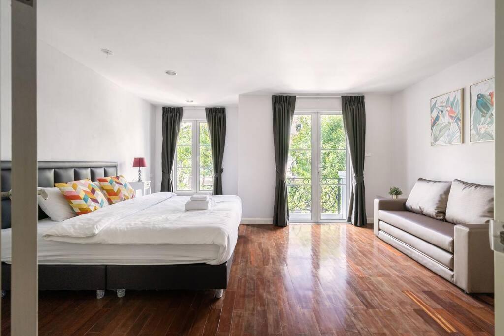 Miq_home901/asok Bts/resort Pool/12pax/1000mbwifi * Bangkok
