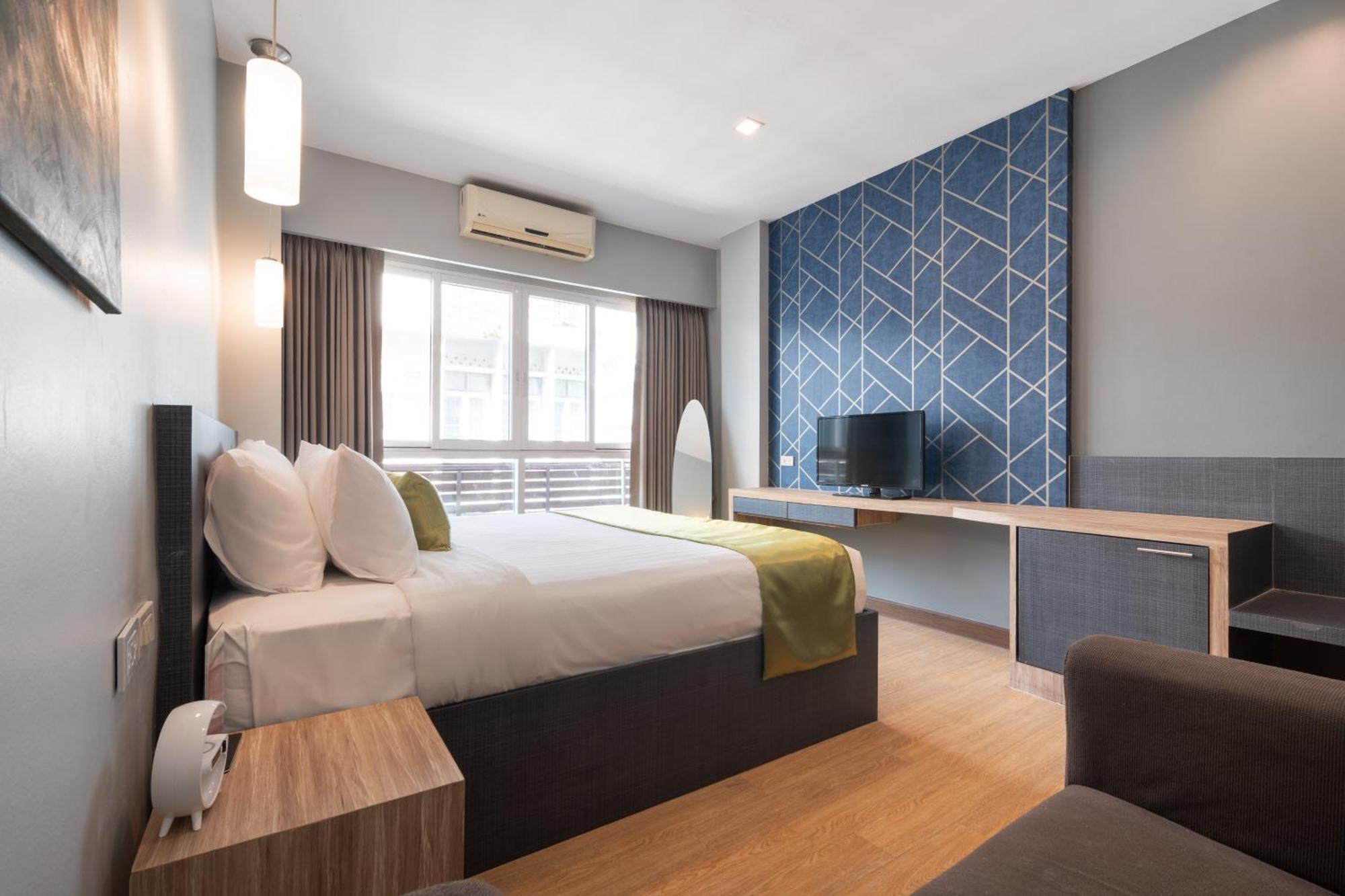 Icheck Silom 3*